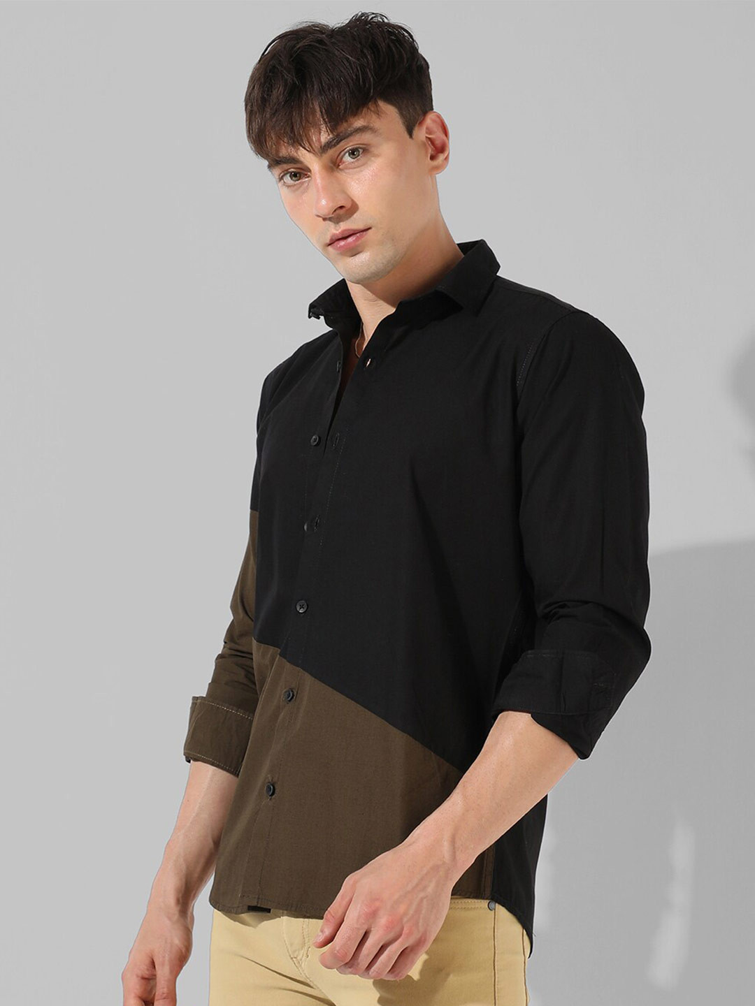 Campus Sutra Black & Brown Colourblocked Casual Shirt