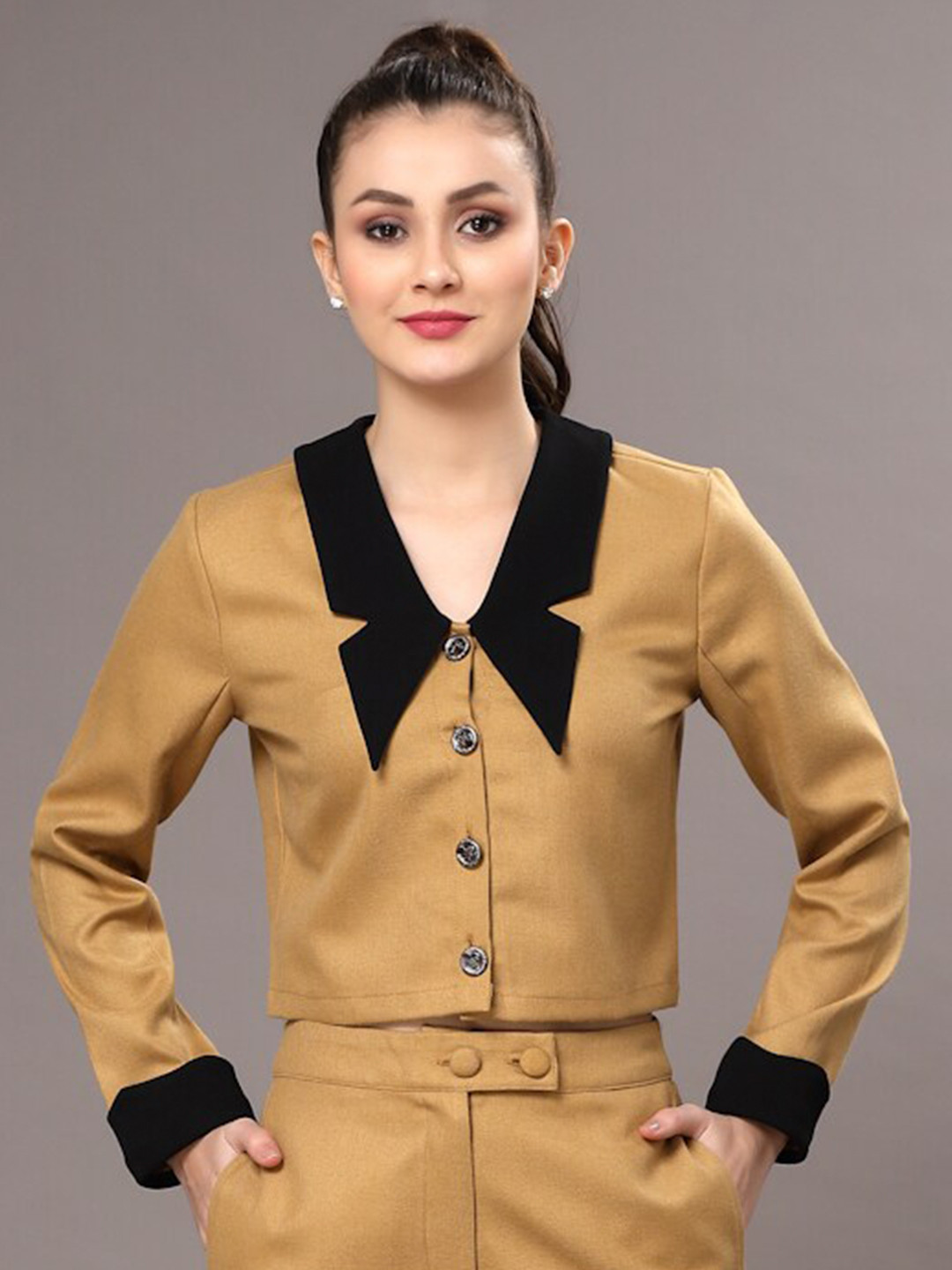 KASSUALLY Contrast Collar Crop Casual Shirt