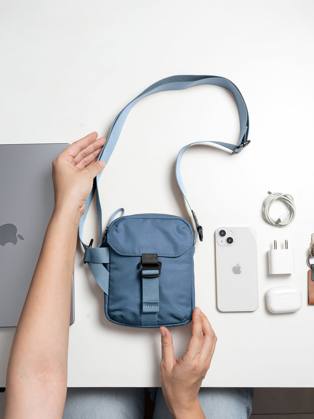 DailyObjects Deep Sea Recycled Cobble Phone Messenger Bag