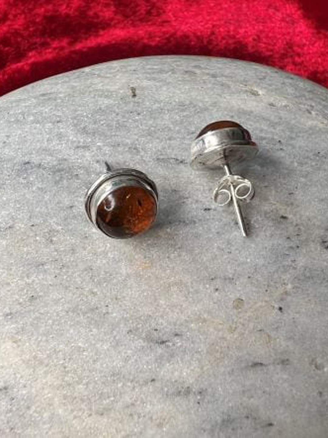 Arte Jewels Beaded Silver Studs Earrings