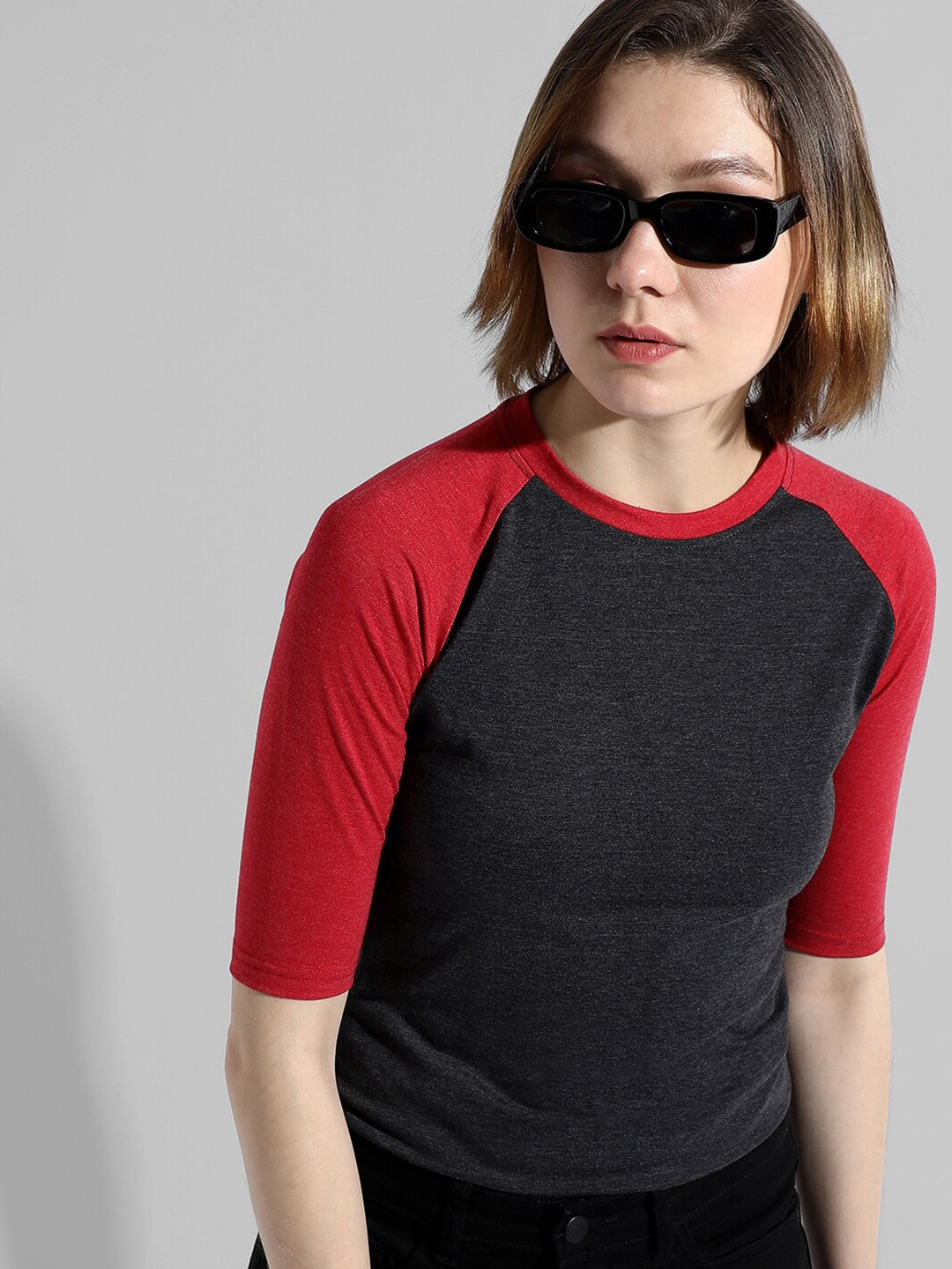 Campus Sutra Colourblocked Cotton Top with Round Neck and Three-Quarter Sleeves