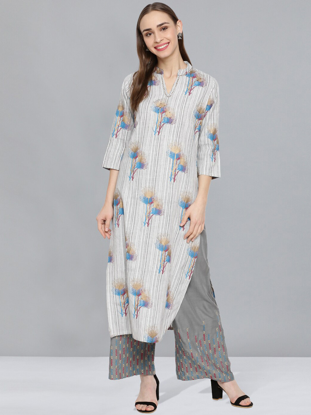 Kvsfab Floral Blend Beads and Stones Kurta with Palazzos
