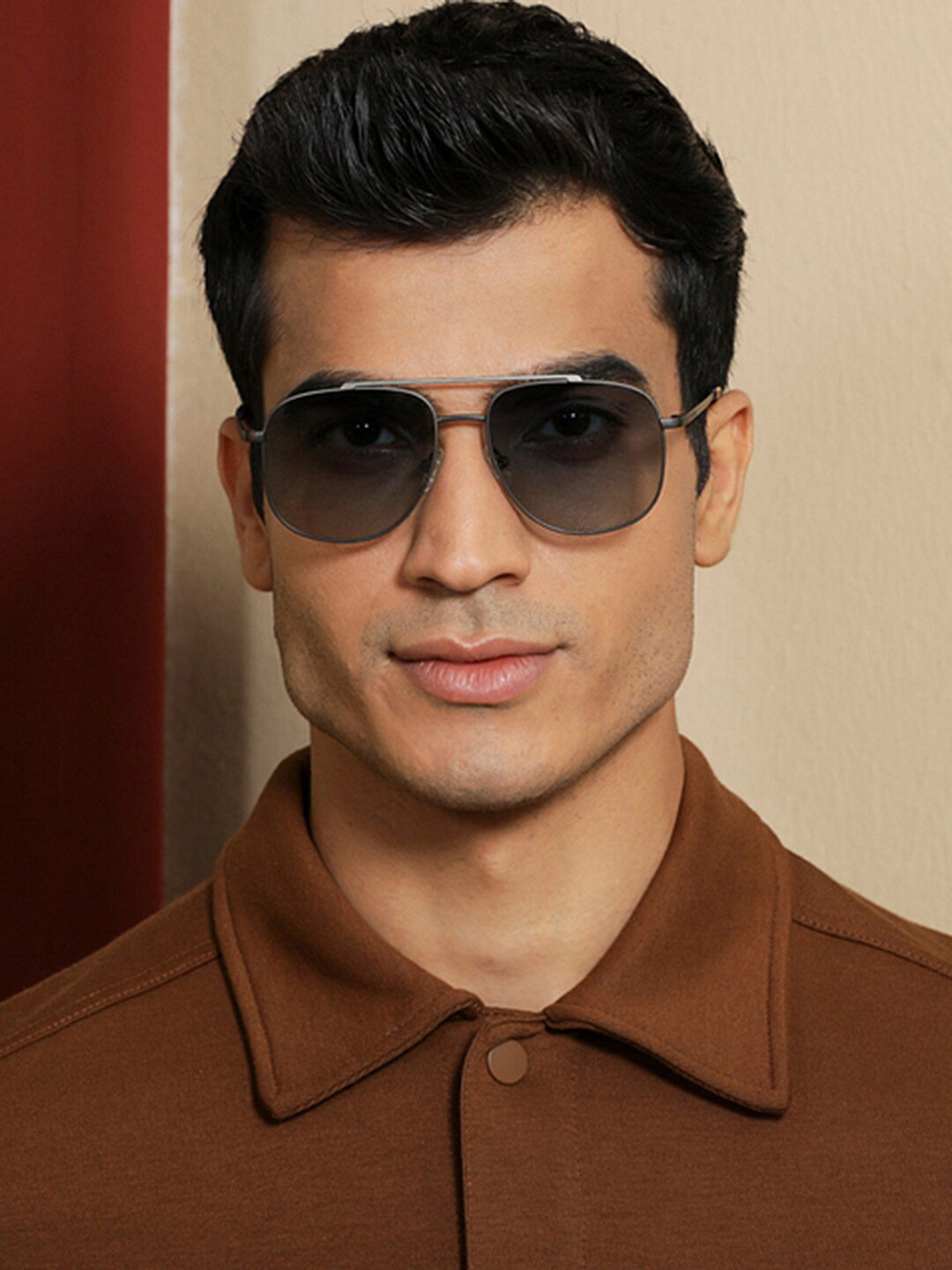 Vincent Chase by Lenskart Lens & Square Sunglasses with Polarised and UV Protected Lens 137070