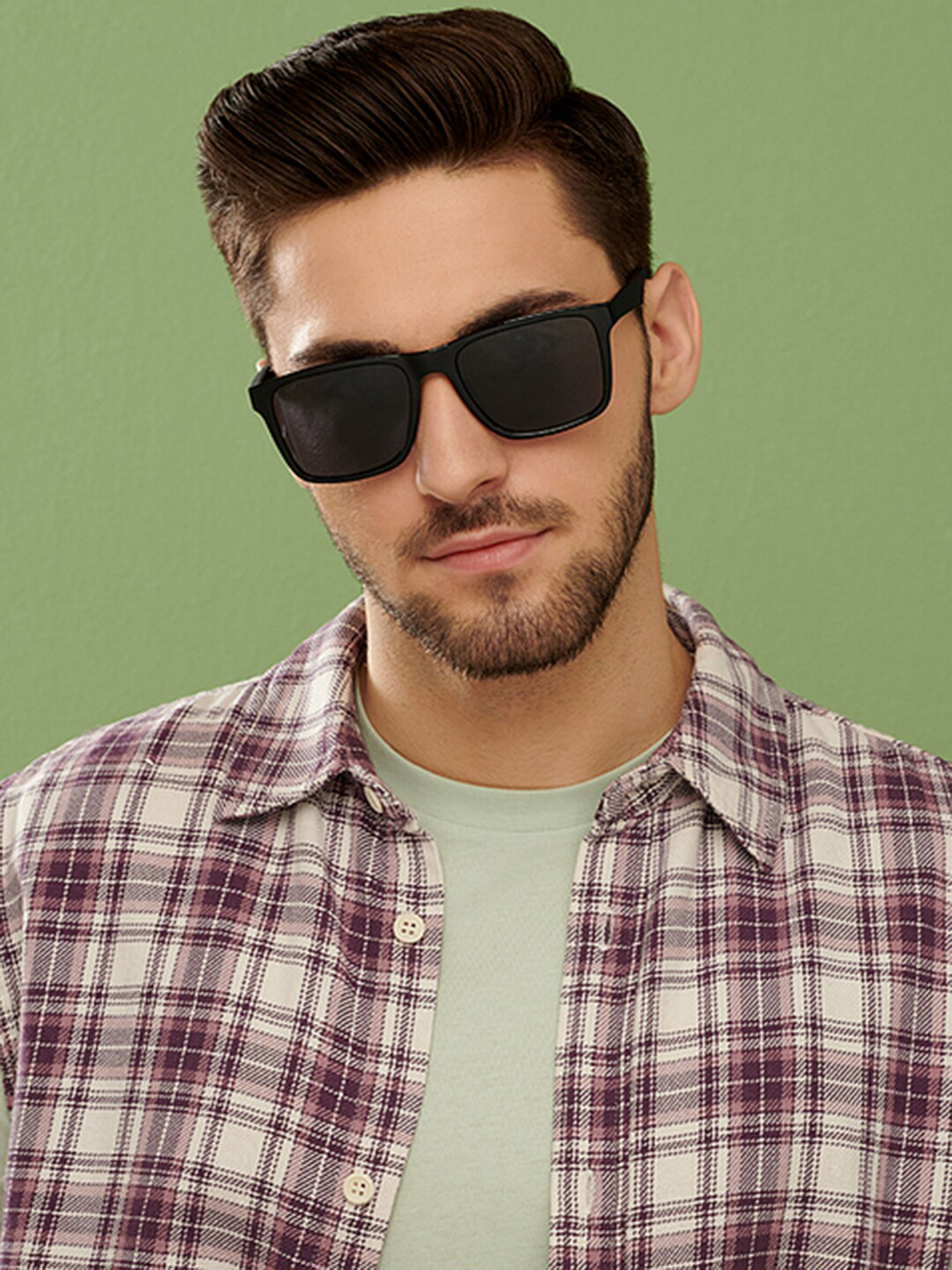 Vincent Chase by Lenskart Lens & Wayfarer Sunglasses with Polarised and UV Protected Lens 148039