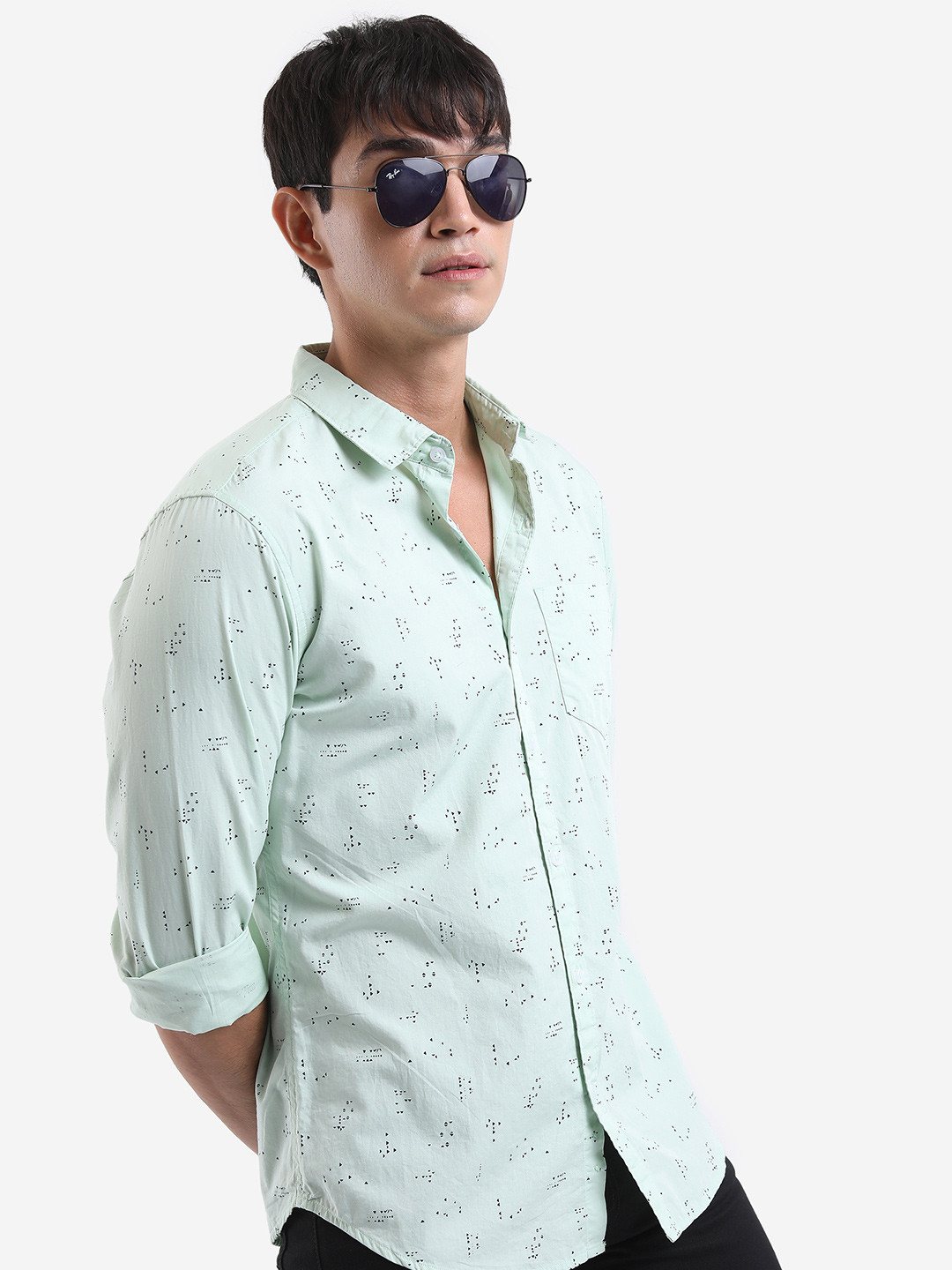 HIGHLANDER Green & Black Micro Ditsy Printed Casual Slim Fit Shirt