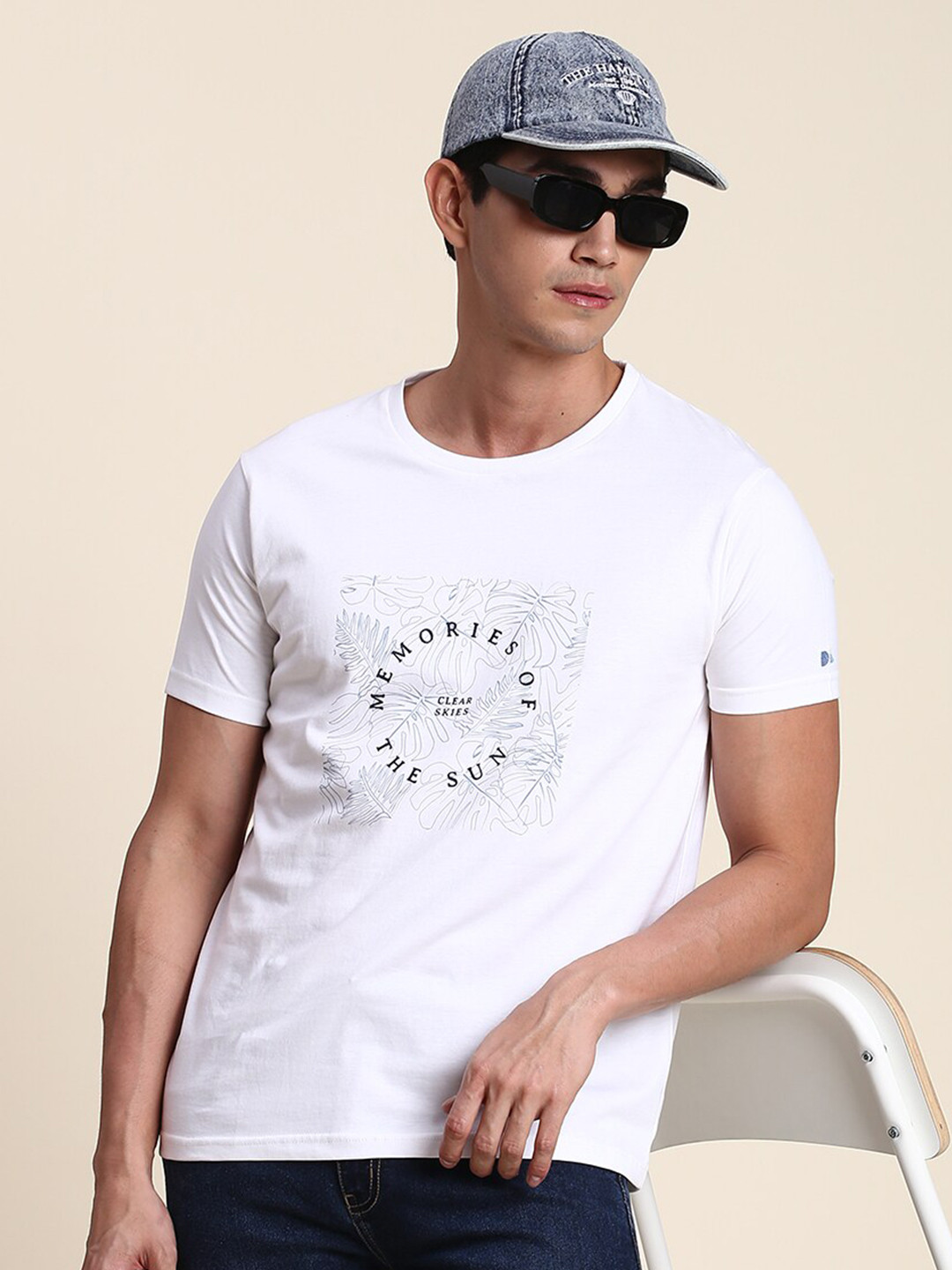 Dennis Lingo Typography Printed T-shirt