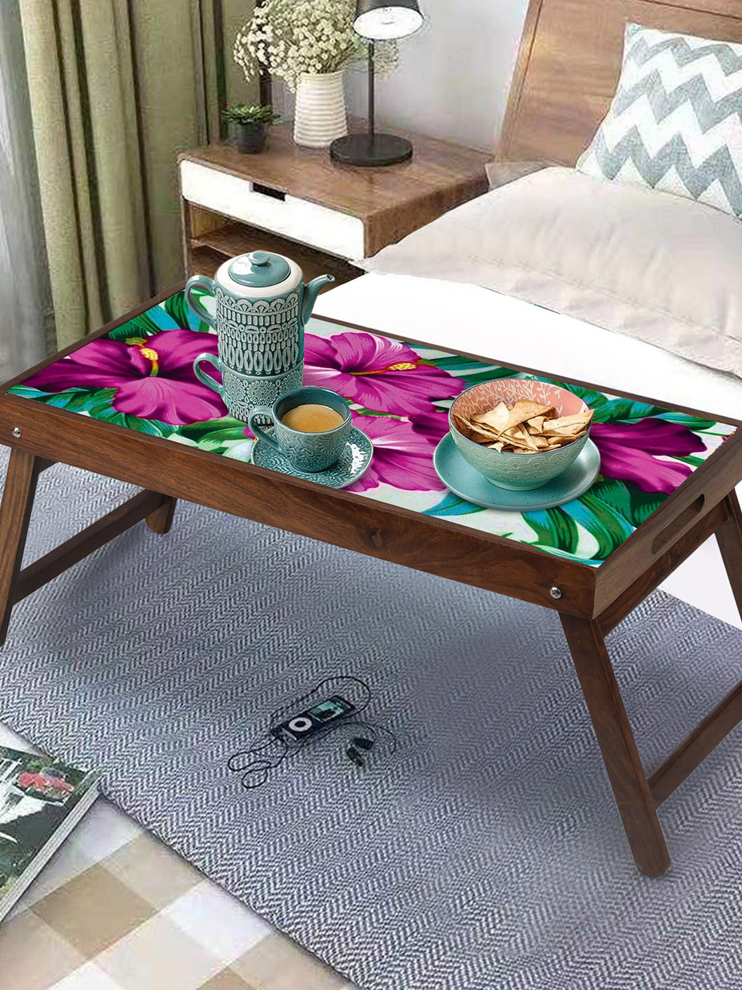 GLOBALLY INDIAN Brown & Green Multi-Purpose Digital Breakfast Table Cum Serving Tray