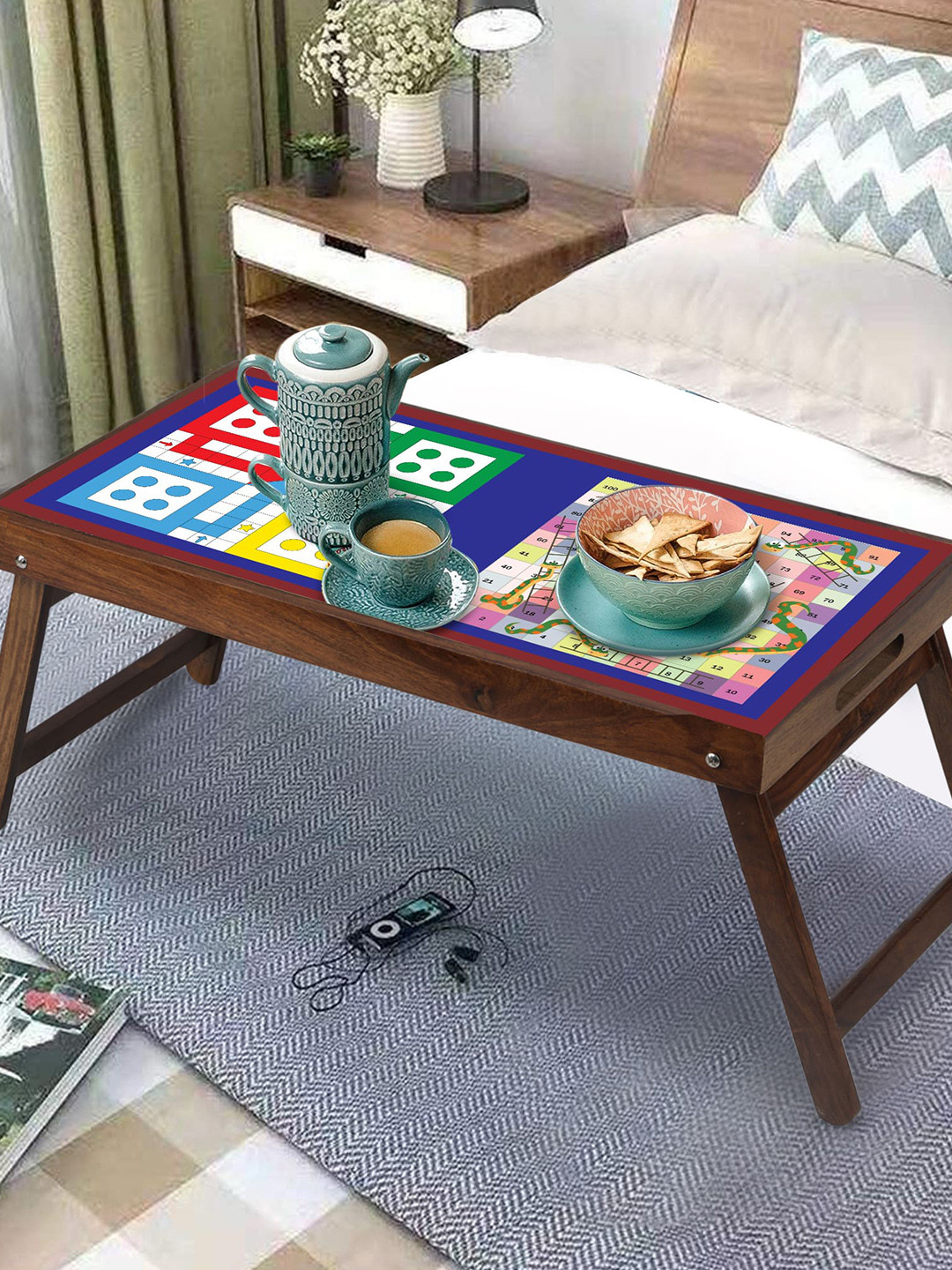GLOBALLY INDIAN Brown & Blue Printed Foldable Breakfast Table Cum Serving Tray