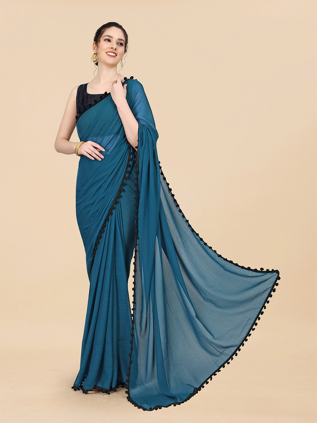 Sidhidata Embroidered Poly Georgette Saree With Blouse Piece
