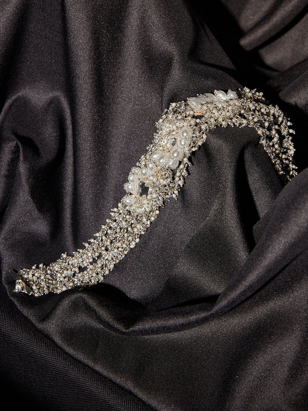 D'oro Silver-Plated Pearl-Beaded Head Gear