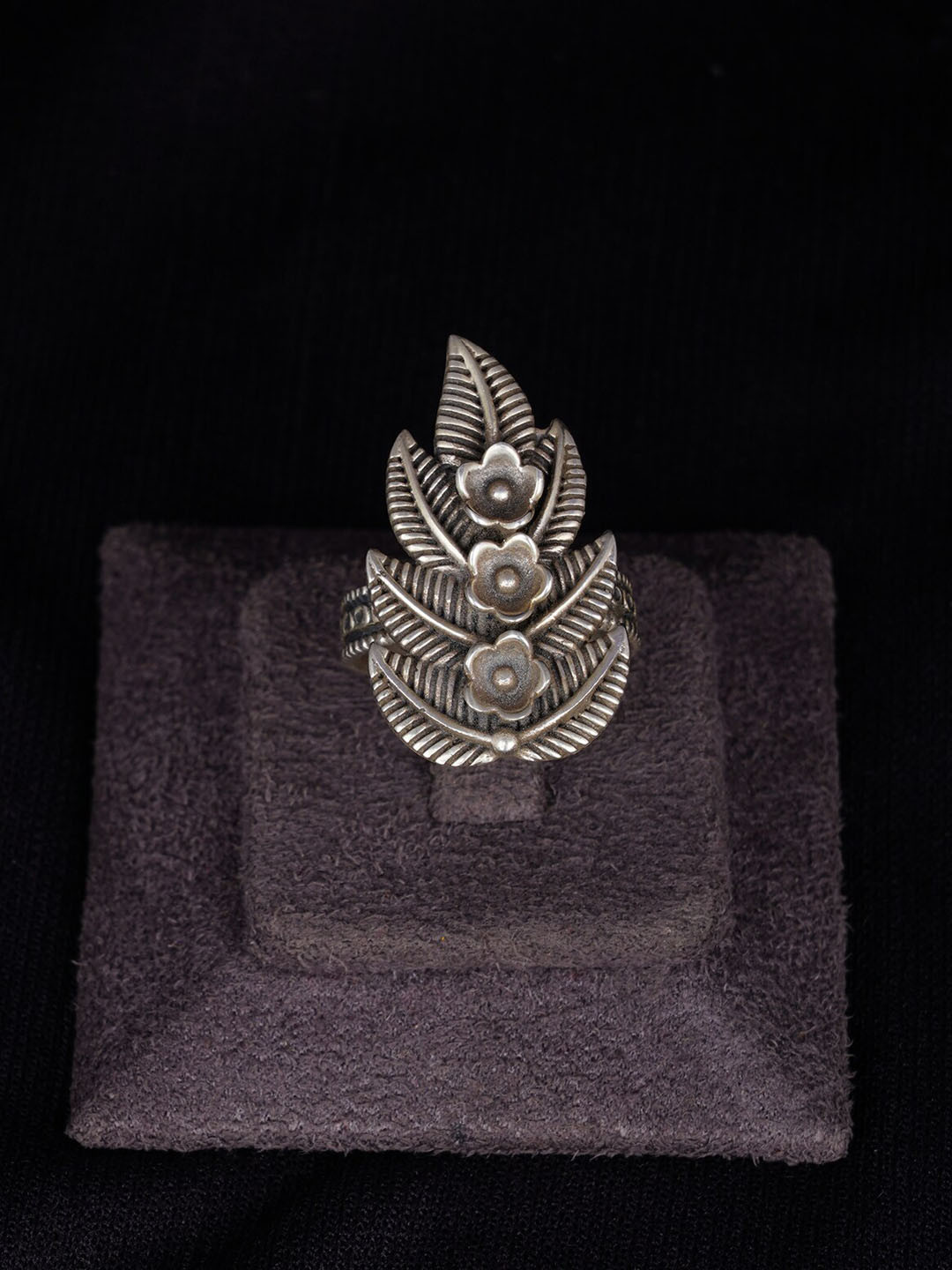 Shyle 925 Sterling Silver Adjustable Leaf Finger Ring