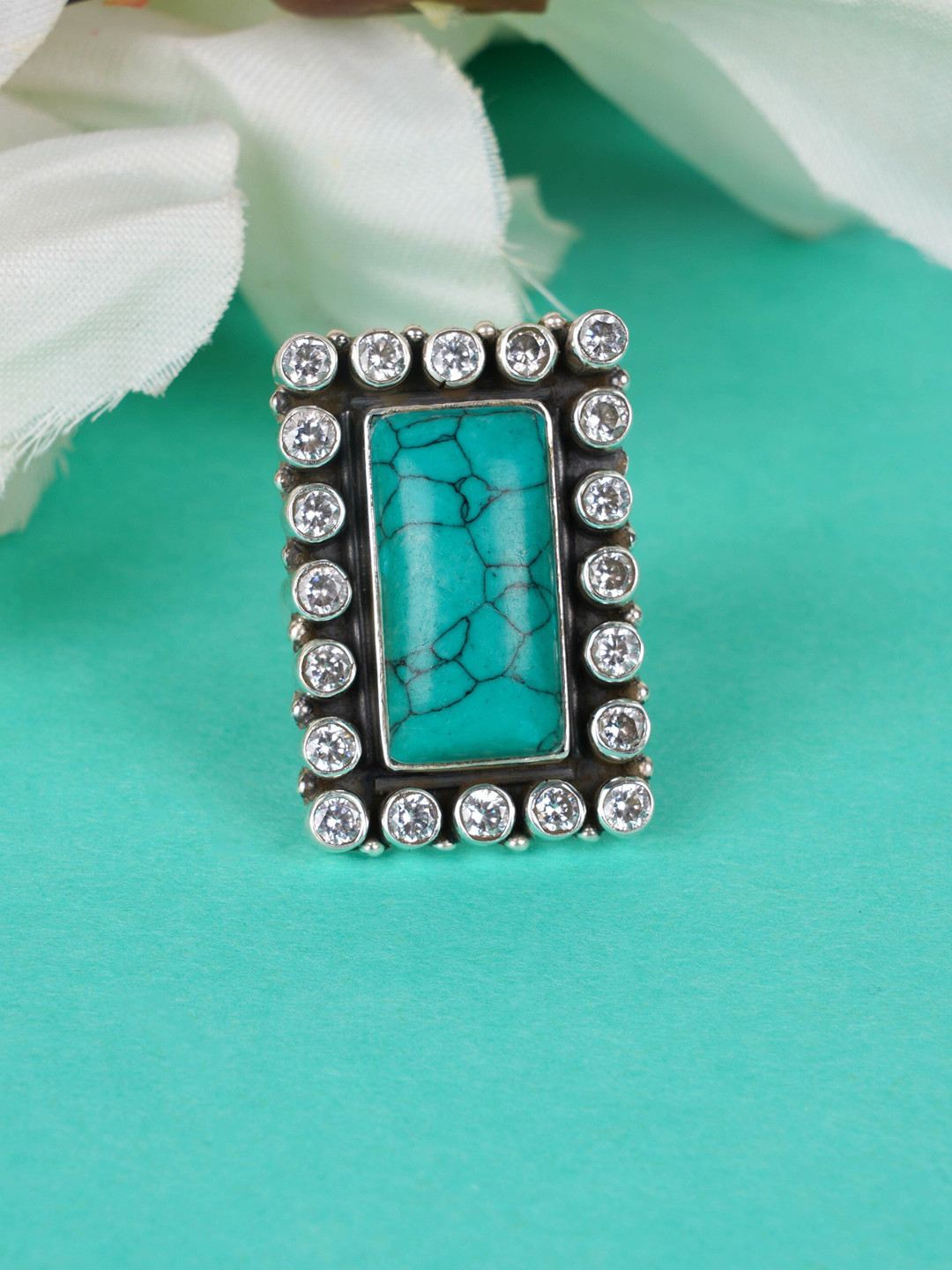 Shyle 925 Sterling Silver Oxidized Stone-Studded Jadau Adjustable Finger Ring