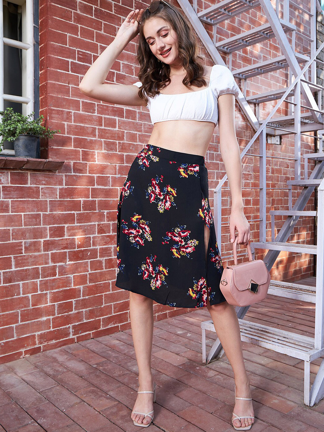 Berrylush Floral Printed Knee-Length Thigh-High Slit Skirt