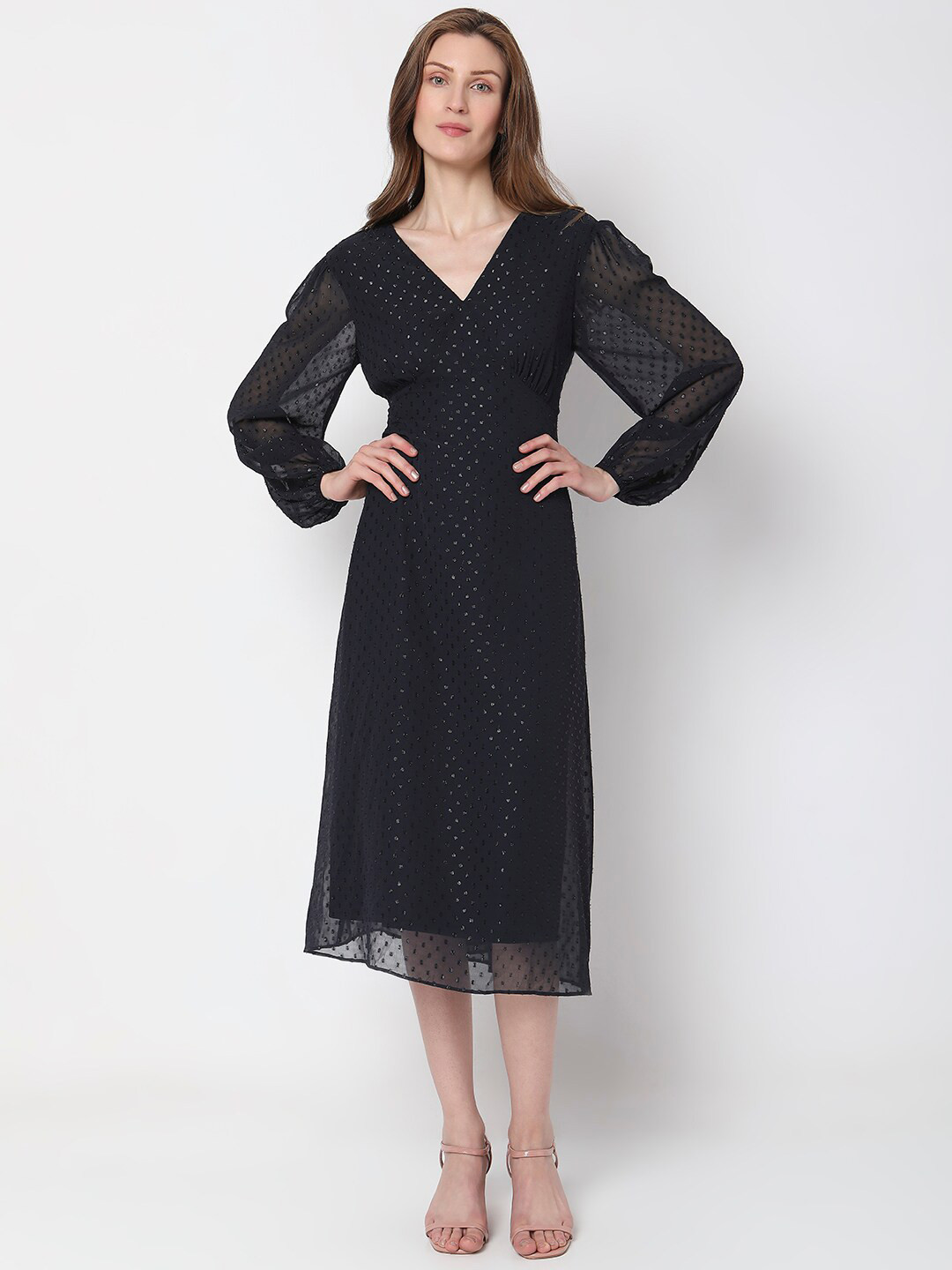 Vero Moda V-Line Cut Out A-Line Midi Dress