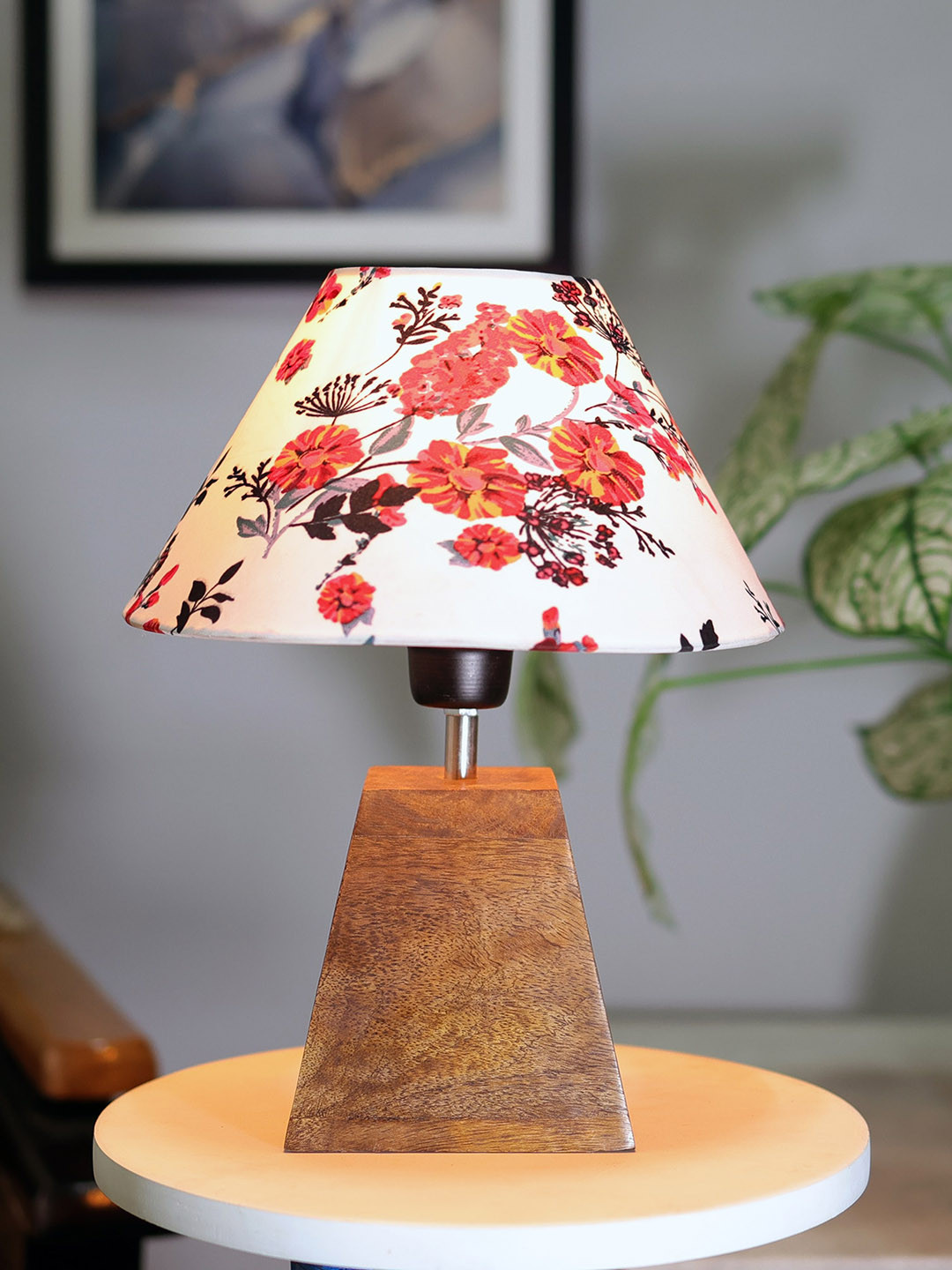 Homesake Pyramid Brown & White Floral Printed Table Lamp With Wooden Base