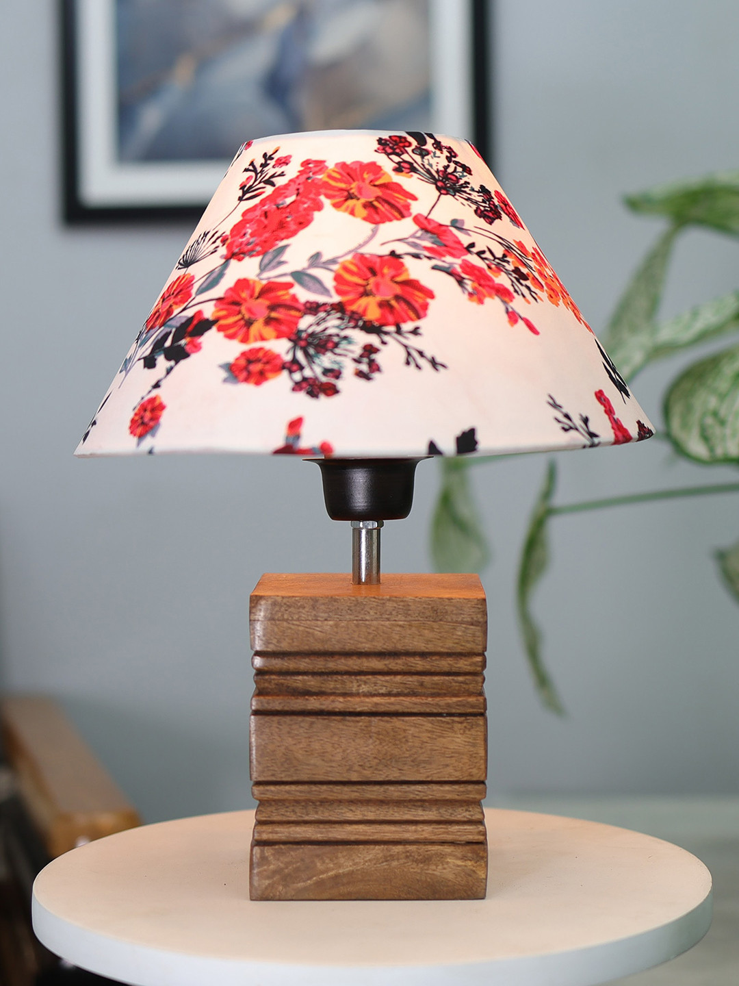 Homesake Brown & White Floral Printed Ribbed Cube Table Lamp With Wooden Base