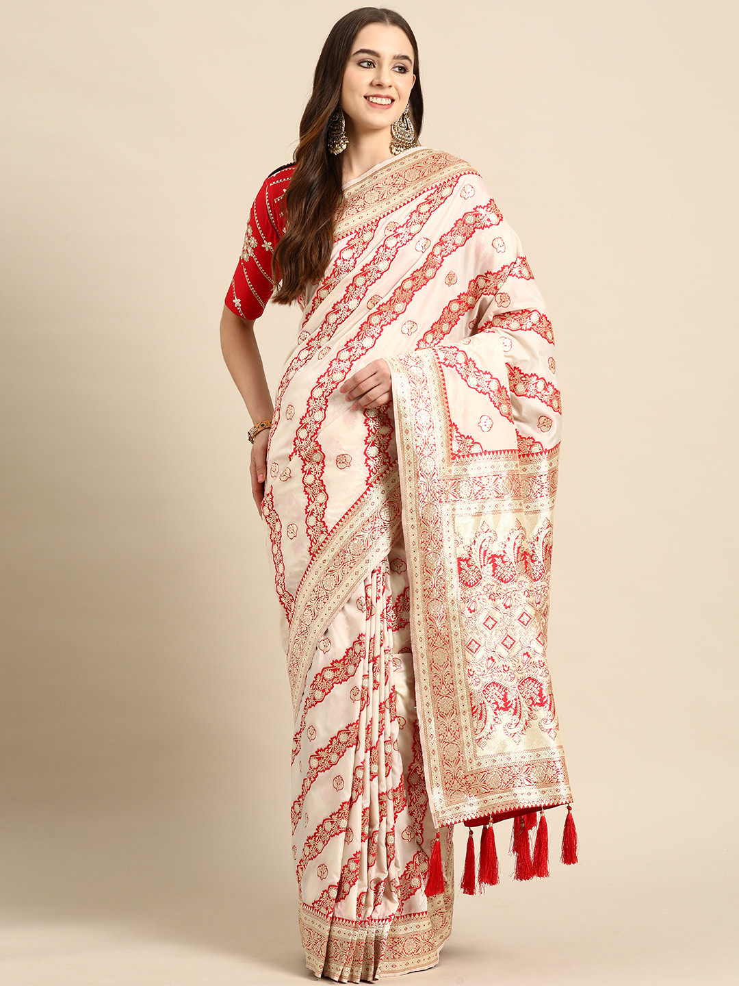 MANOHARI Leheriya Silk Blend Heavy Work Banarasi Saree