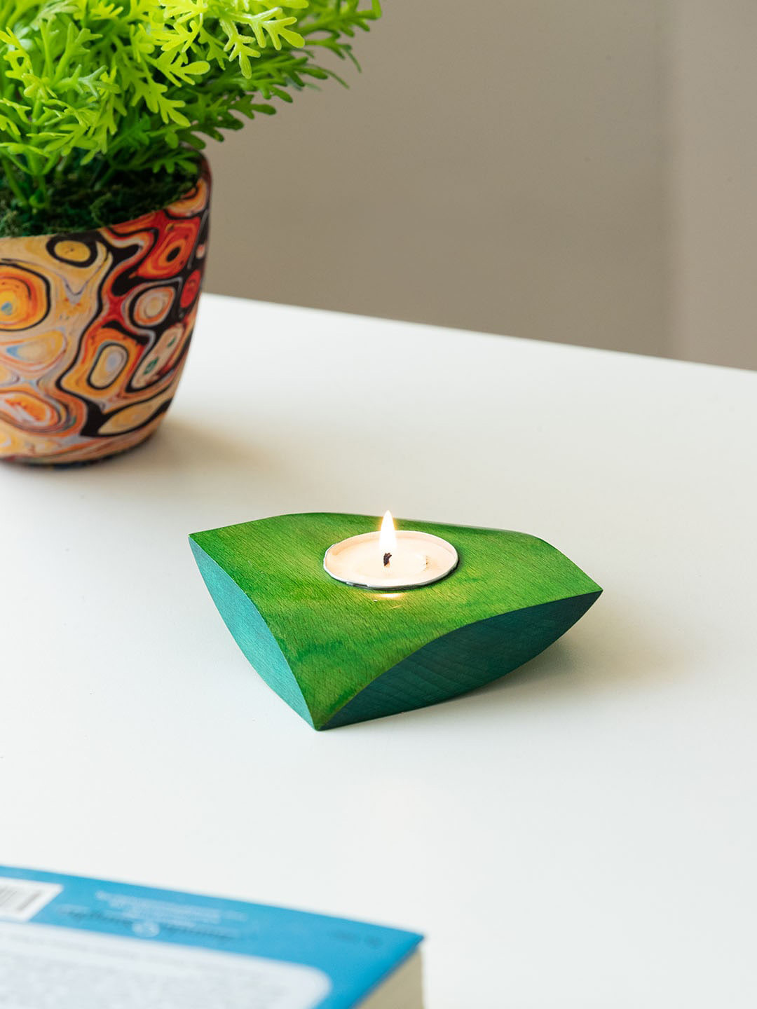 ExclusiveLane Green Jugnu Heera Wooden Tea Light Candle Holder