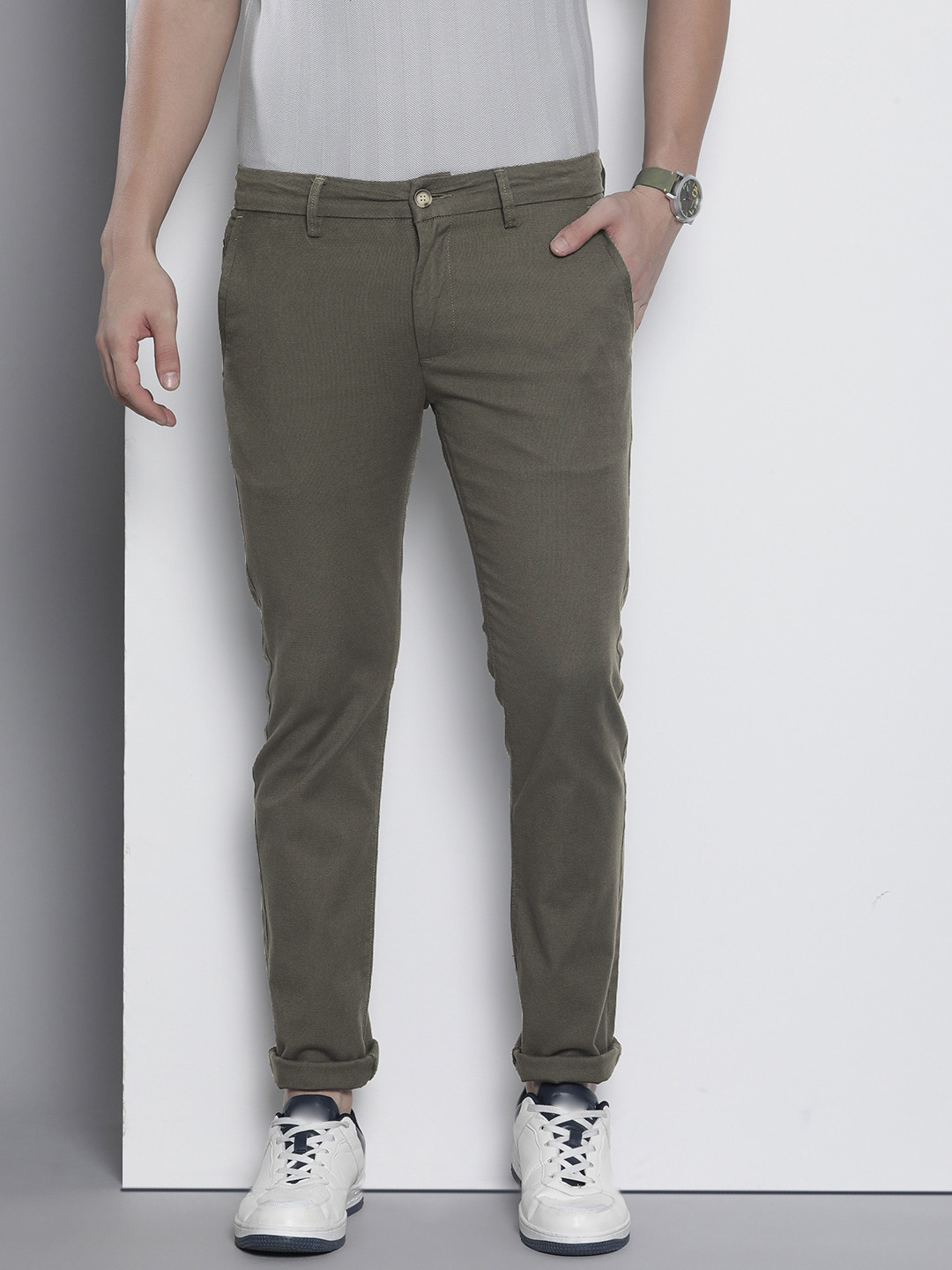 Nautica Men Textured Slim Fit Mid-Rise Trousers