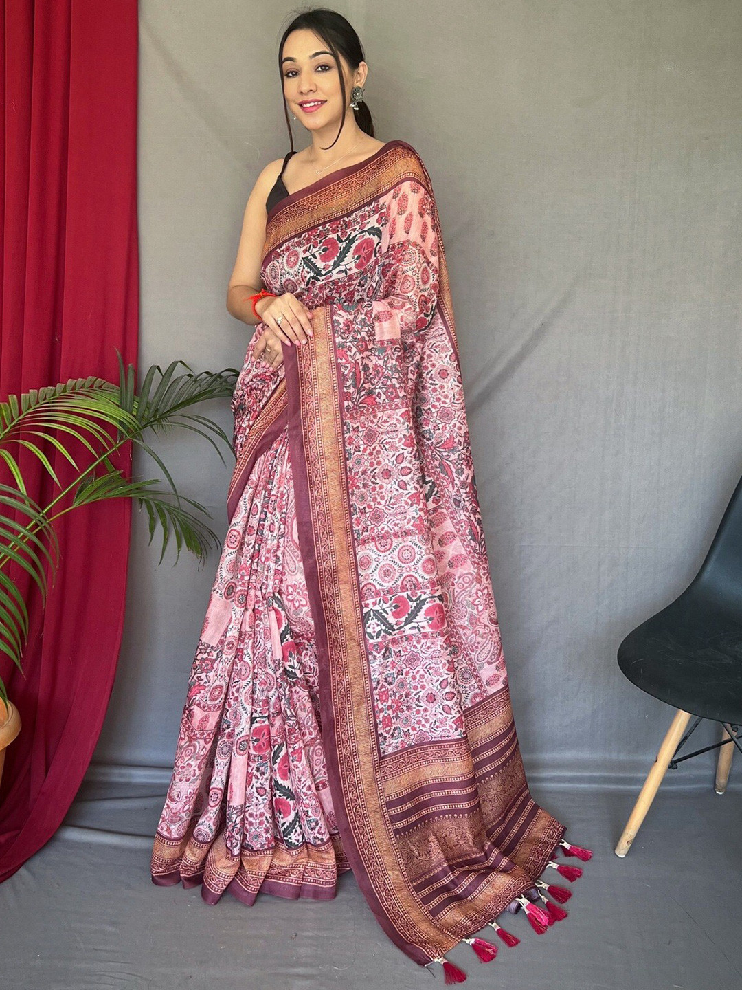 Mitera Kalamkari Cotton Blend Zari Saree With Tassel