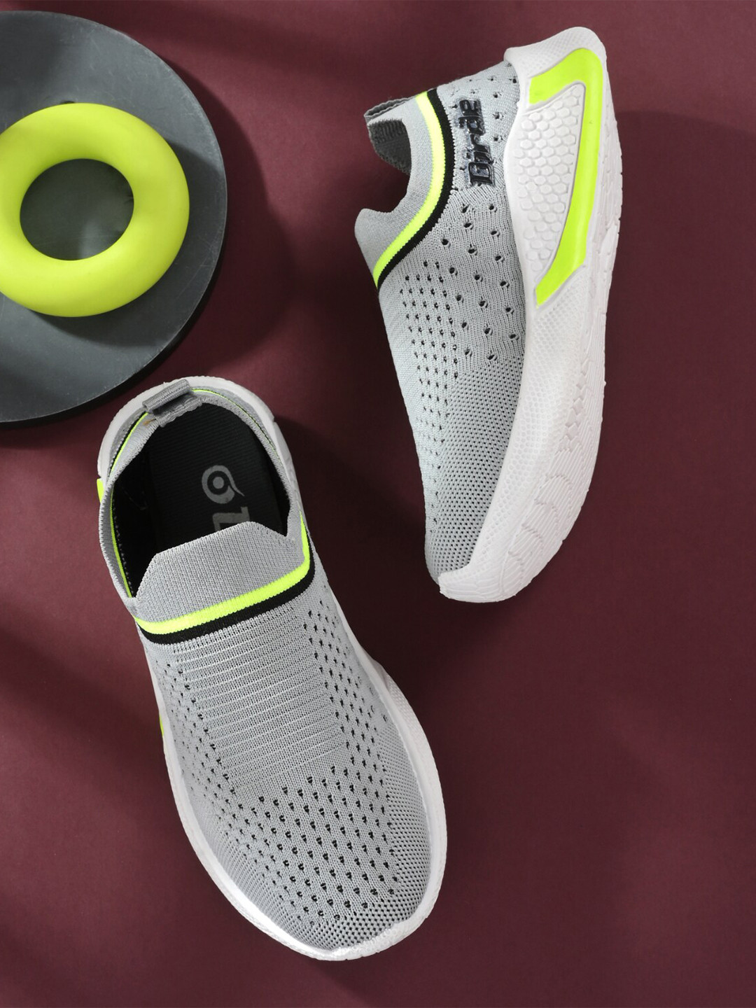 BIRDE Boys Non-Marking Walking Sports Shoes