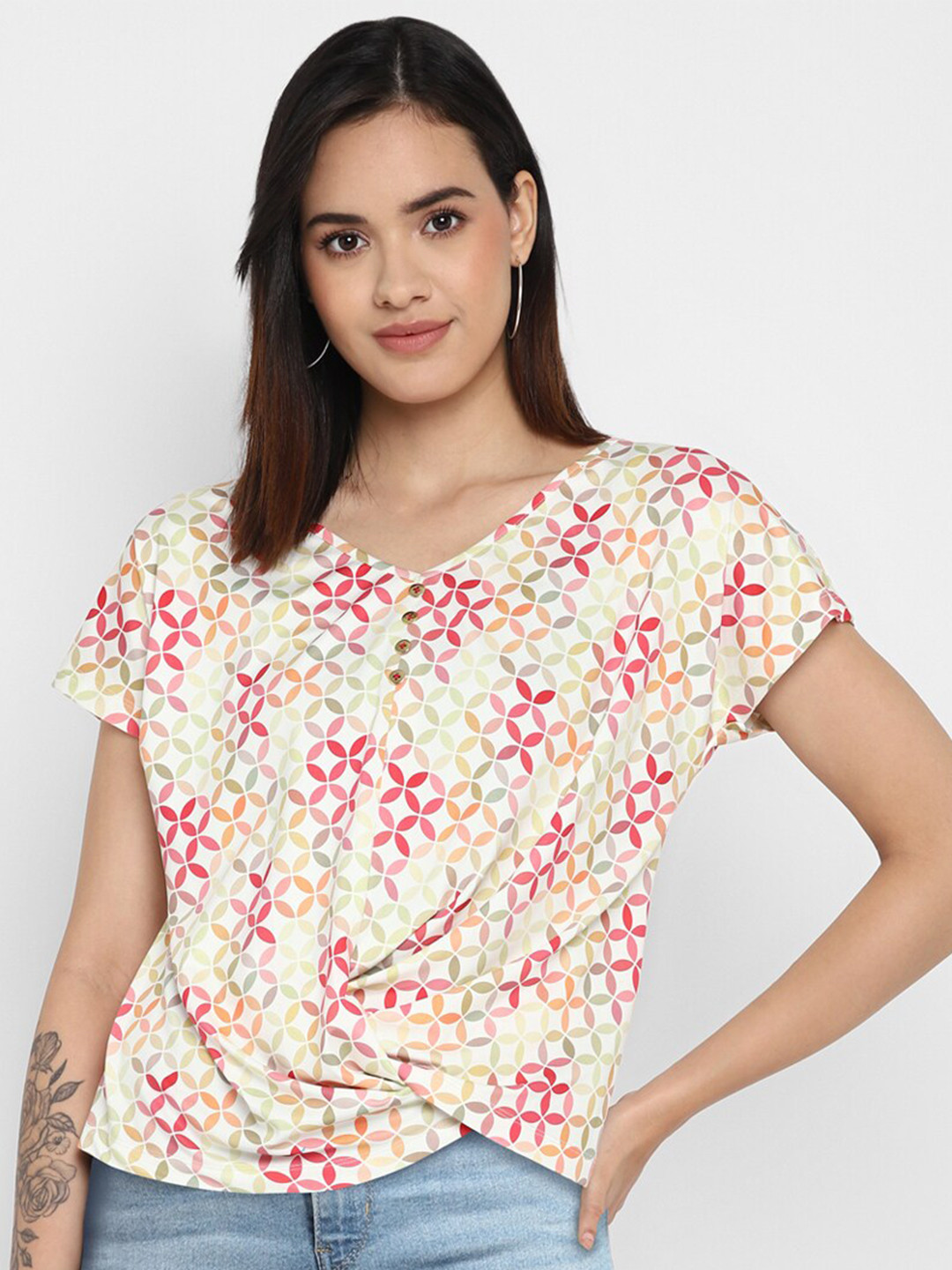 Taurus Cream-Coloured & Red Geometric Print Top