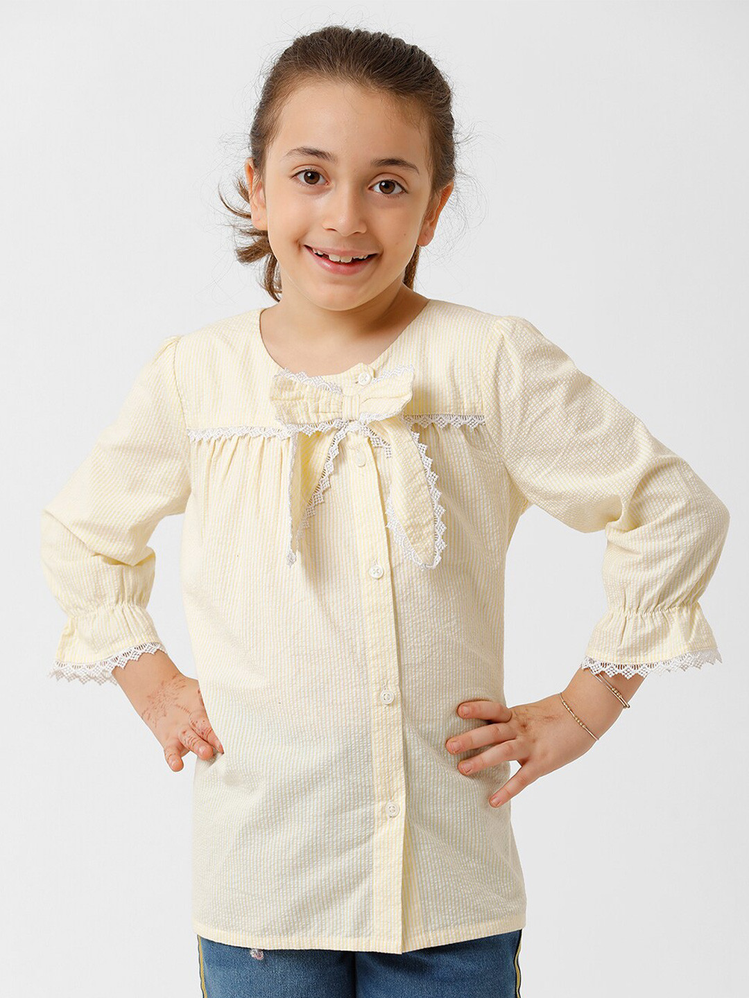 KATE & OSCAR Girls Gathers & Bow Round Neck Three-Quarter Sleeves Cotton Top
