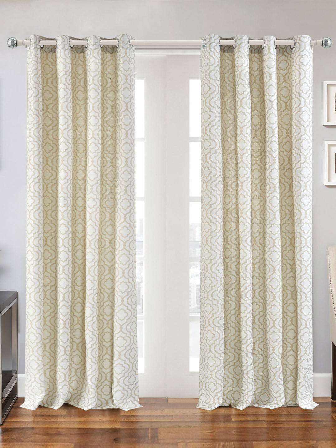 Deco Window Silver-Toned & White Adjustable Curtain Rods With Brackets