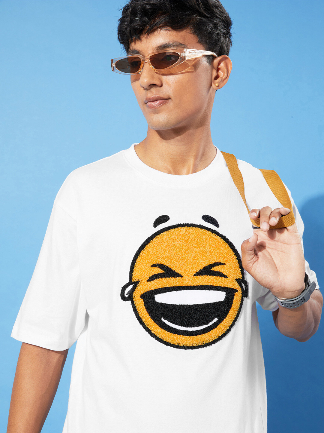 Difference of Opinion Men White Embroidered Oversize Pure Cotton Longline T-shirt