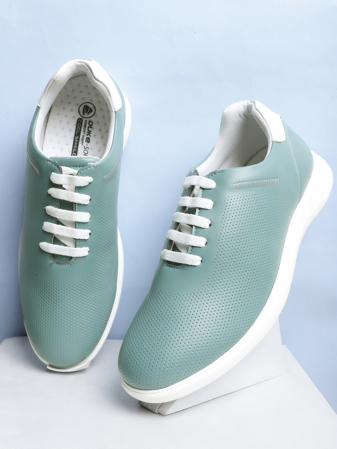 Duke Men Perforations Sneakers