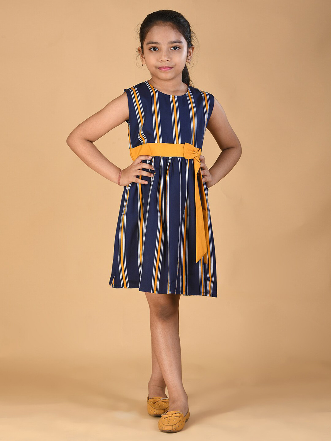 Kids On Board Girls Round Neck Striped Printed Bow Crepe A-Line Dress
