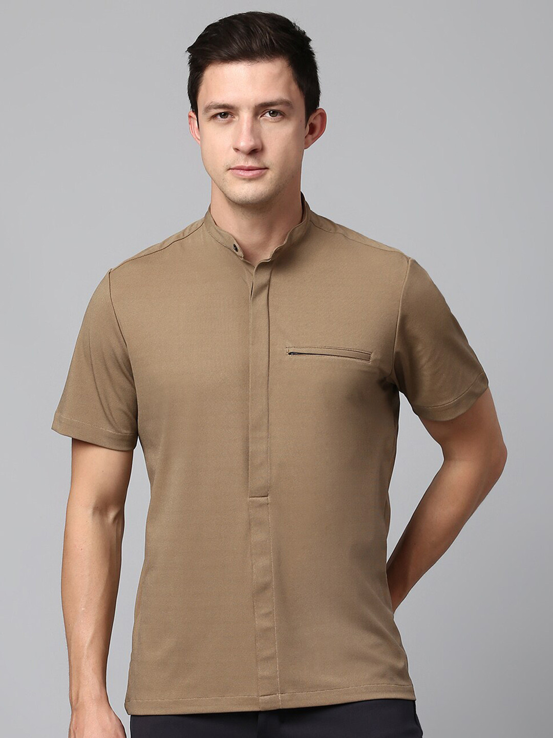 Slowave Classic Short Sleeves Mandarin Collar Casual Shirt