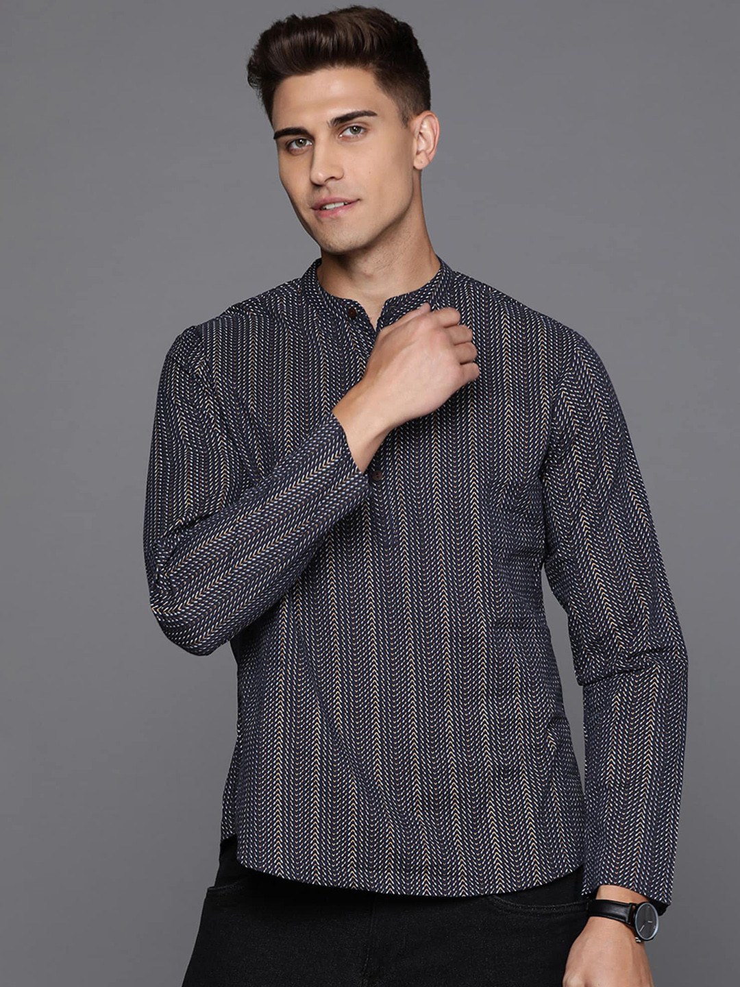 Indo Era Abstract Printed Mandarin Collar Pure Cotton Short Kurta