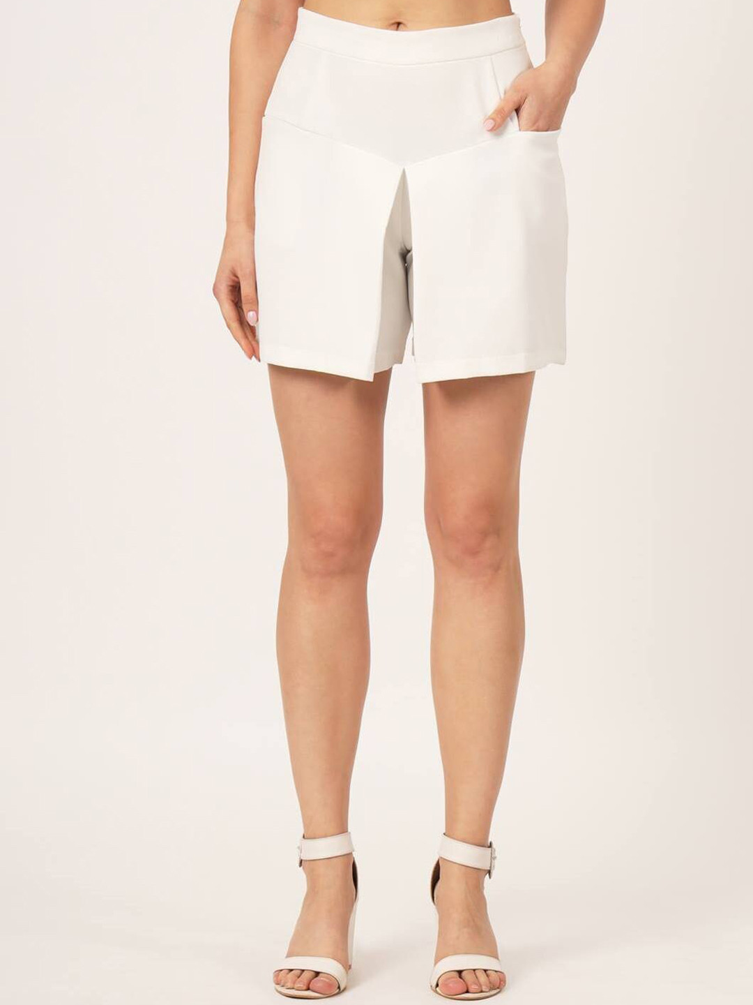 Beatnik Women Loose Fit High-Rise Regular Shorts