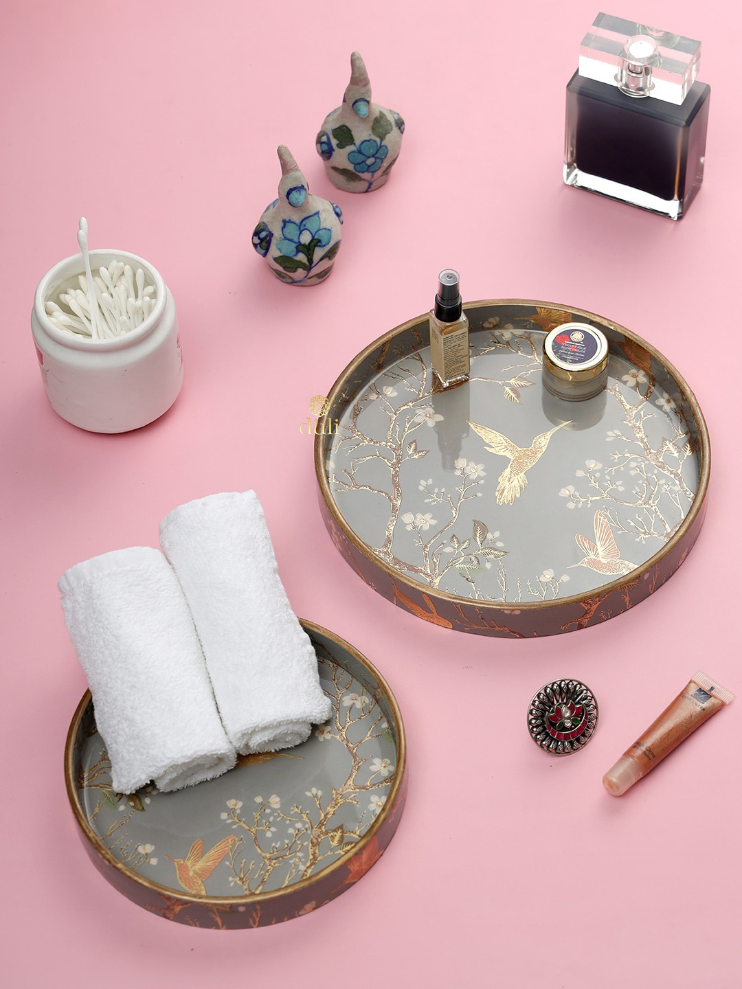 DULI Grey & Brown 2-Pieces Birds Design Wooden Round Multipurpose Serving Trays