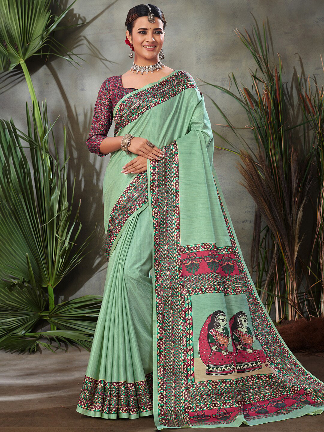 Saree mall Green & Red Ethnic Motif Printed Silk Sarees