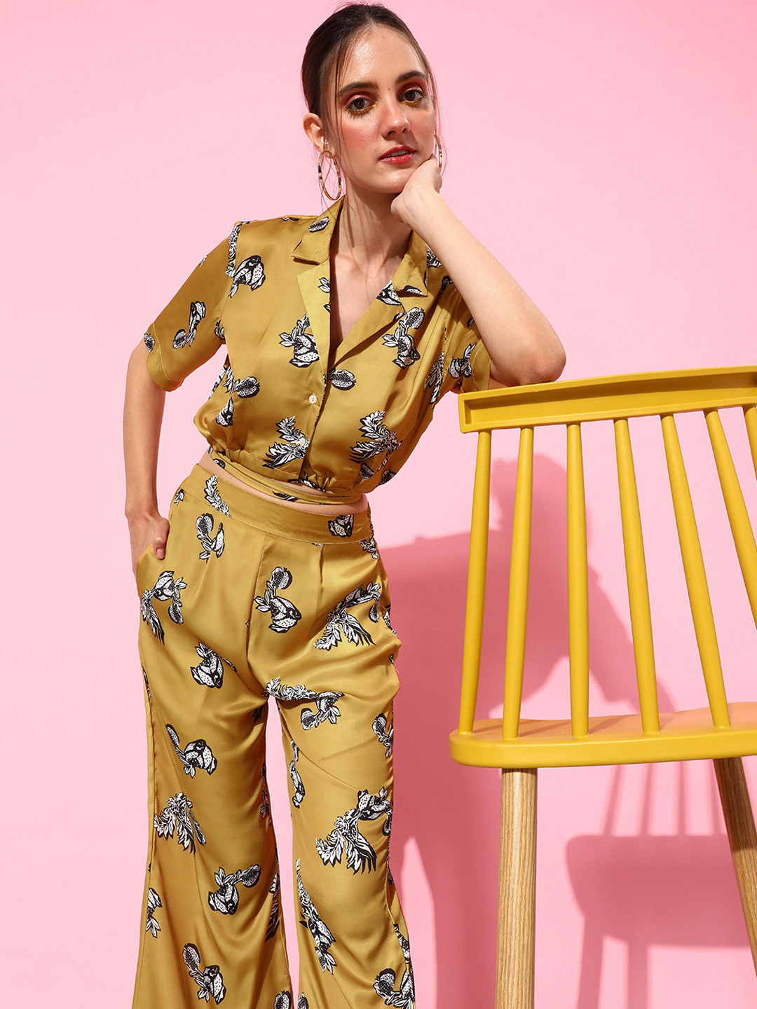 ANVI Be Yourself Mustard Printed Top & Palazzo