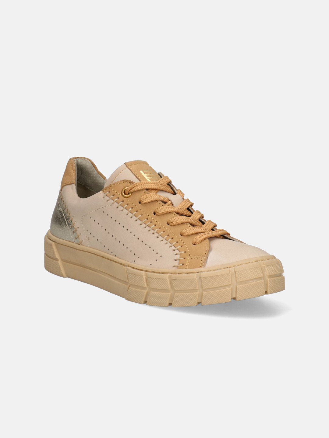 BAGATT Women Tia Perforations Comfort Insole Nubuck Basics Sneakers