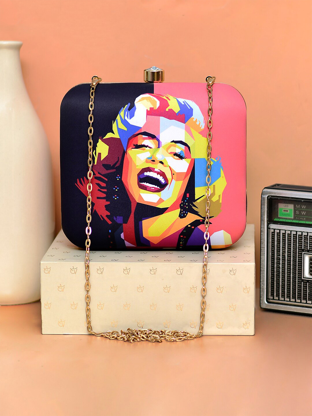 ARTKLIM Women Marilyn Monroe Printed Box Clutch