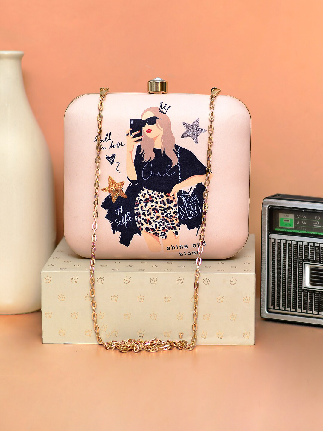 ARTKLIM Women Glam Girl Printed Box Clutch