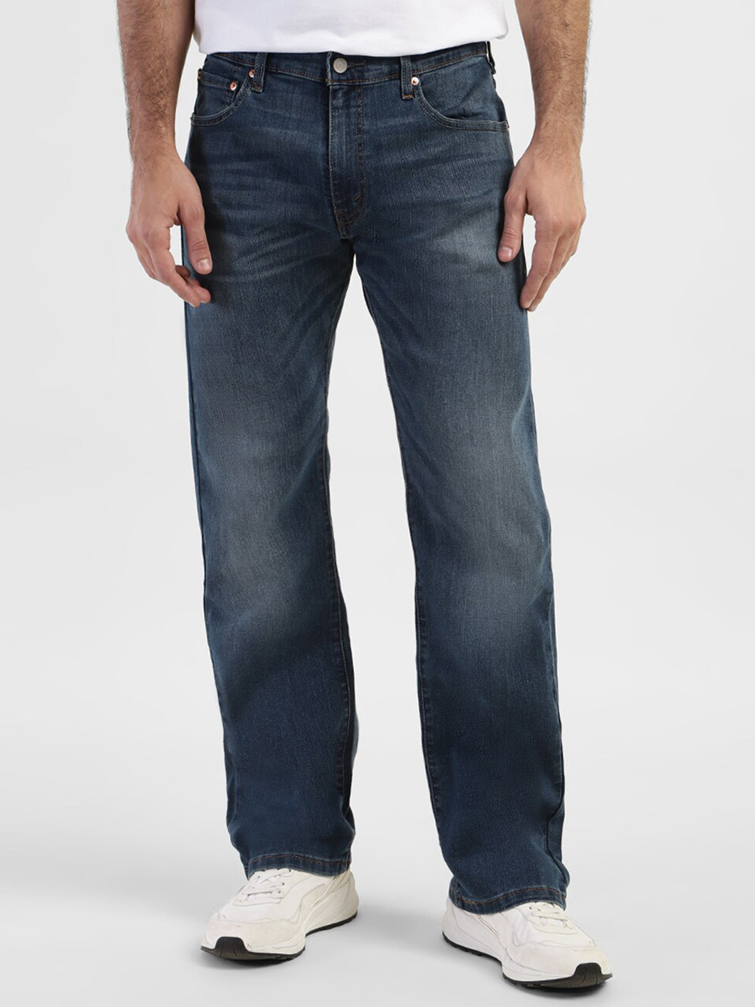 Levis Men 517 Straight Fit Clean Look Light Fade Jeans