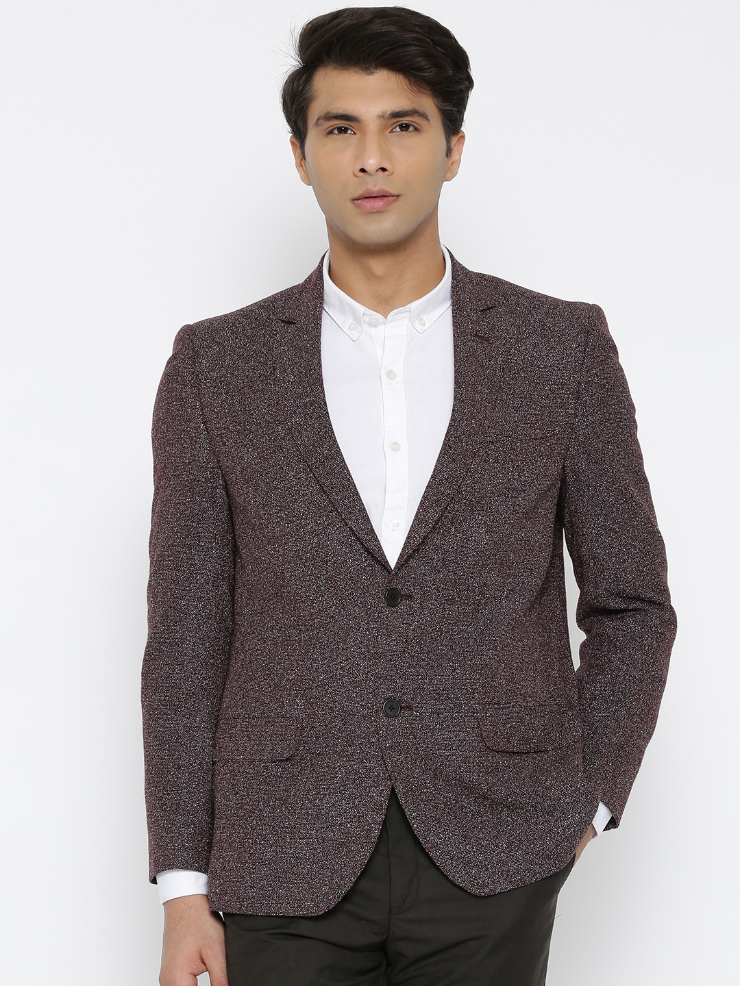 Arrow on sale maroon blazer