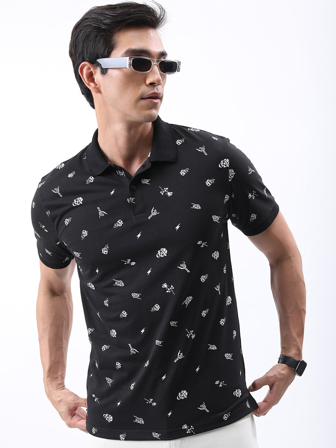 HIGHLANDER Black Conversational Printed Polo Collar Slim Fit T-Shirt