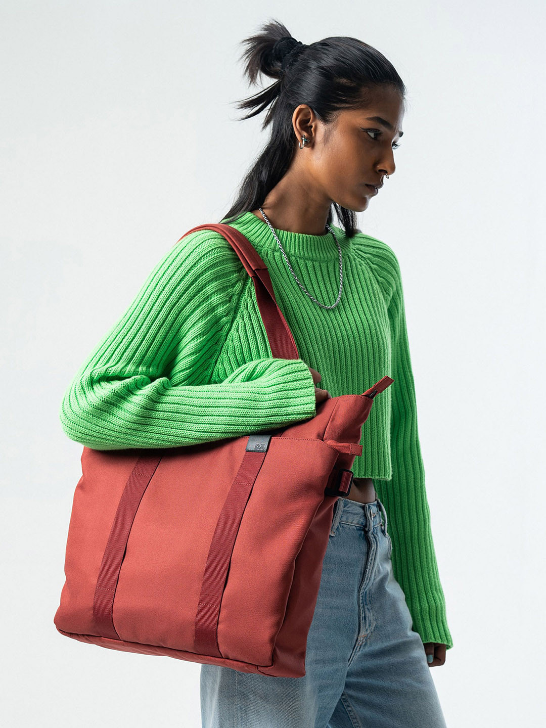 DailyObjects Red Clay Trunk Laptop Tote Bag