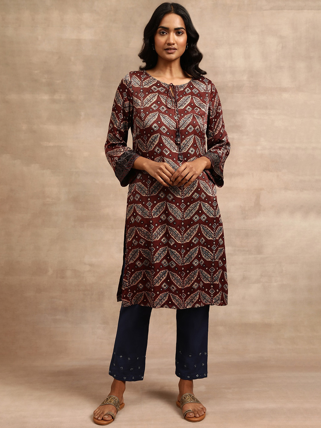 W The Folksong Collection Maroon White Ethnic Motifs Printed Flared Sleeves Kurta
