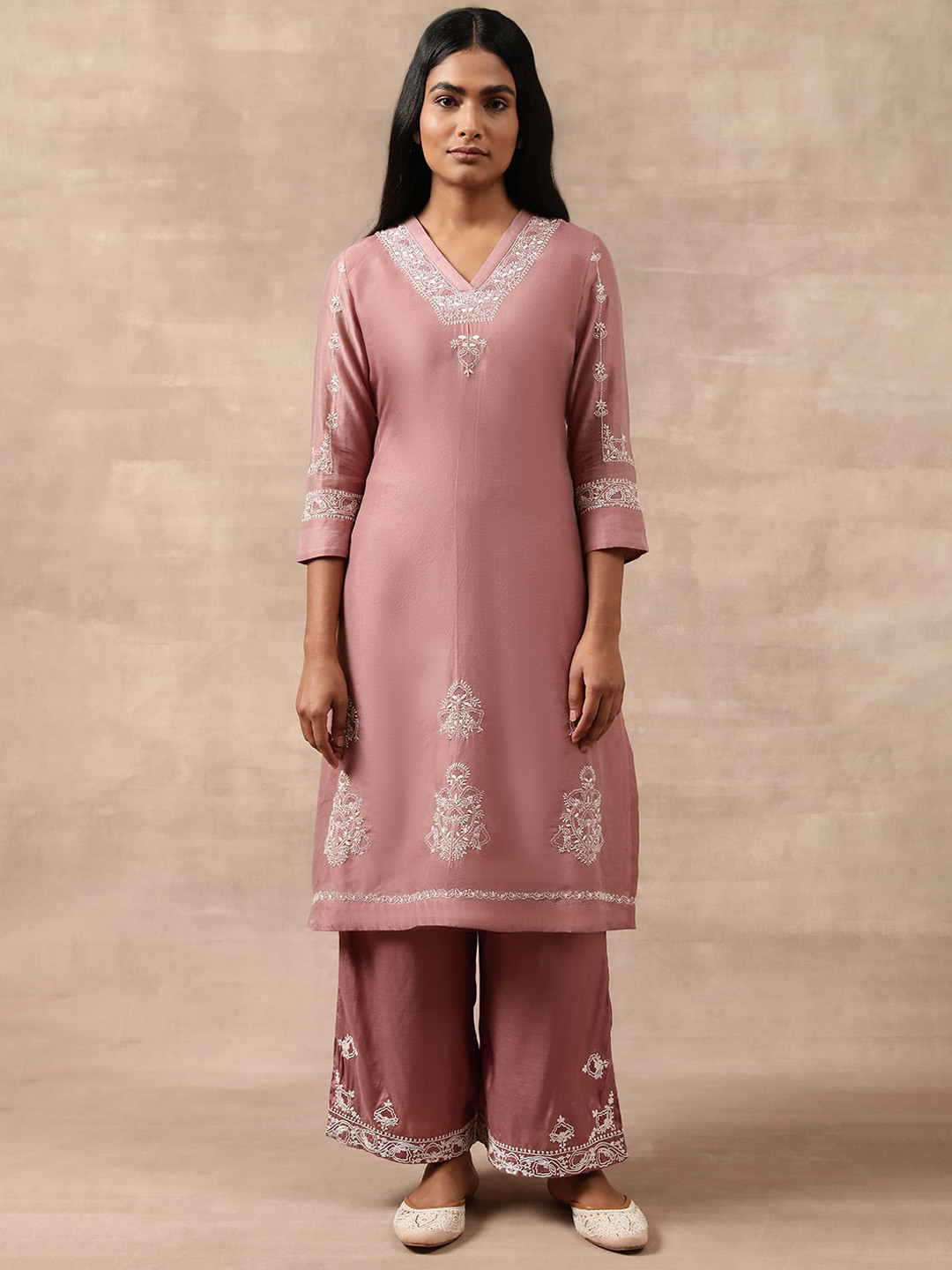 Folk Song  Folksong Collection Thread Work Embroidered Cotton Silk Straight Kurta