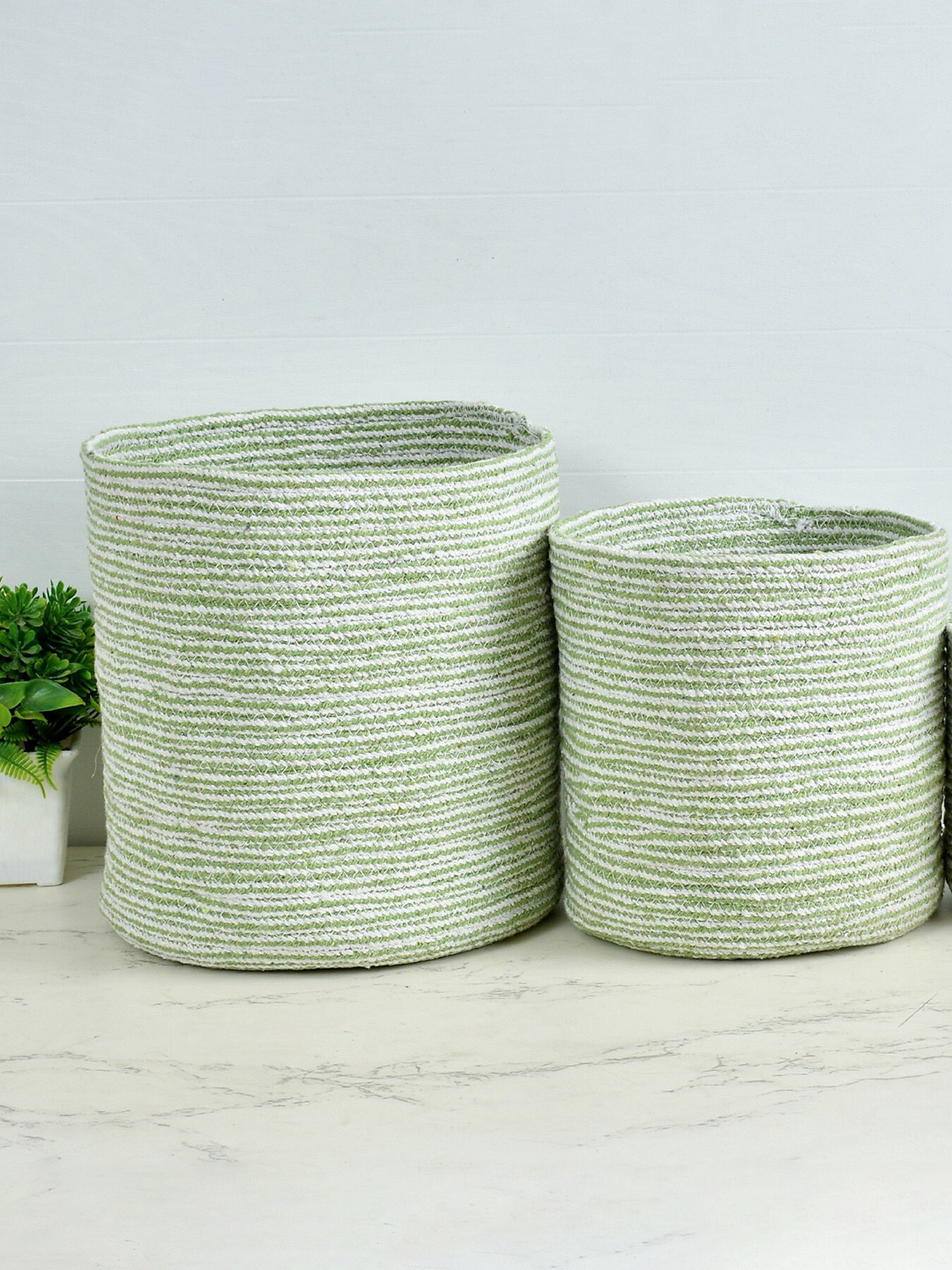 Homefab India 2-Pieces Green & White Braided Woven Design Cotton Planter Baskets