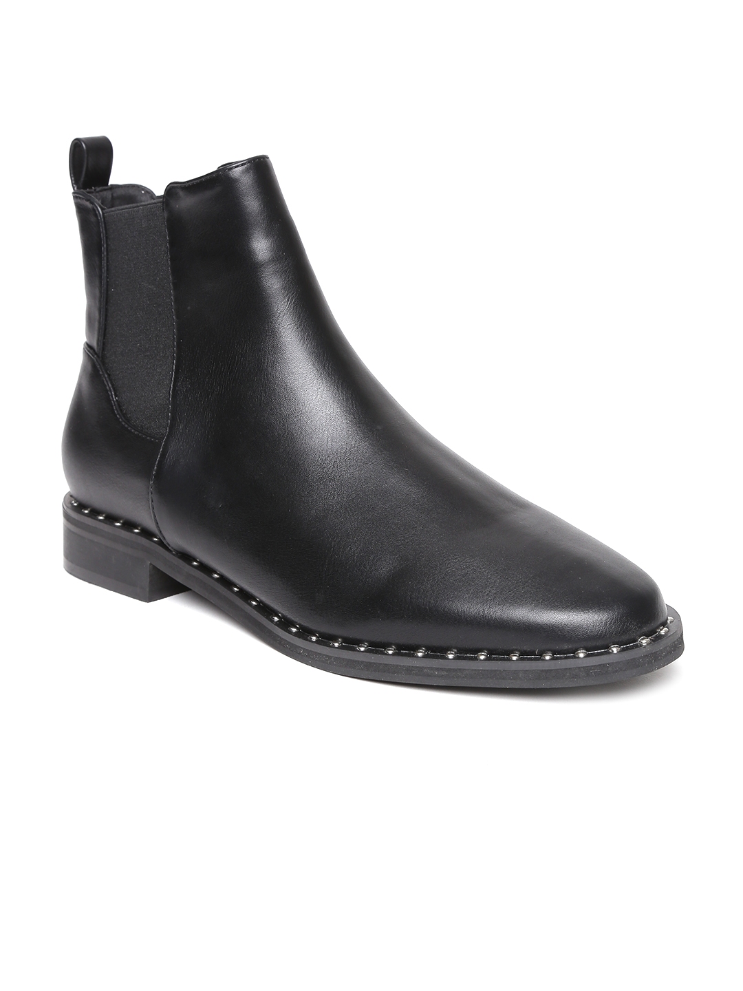 chelsea boots with spikes