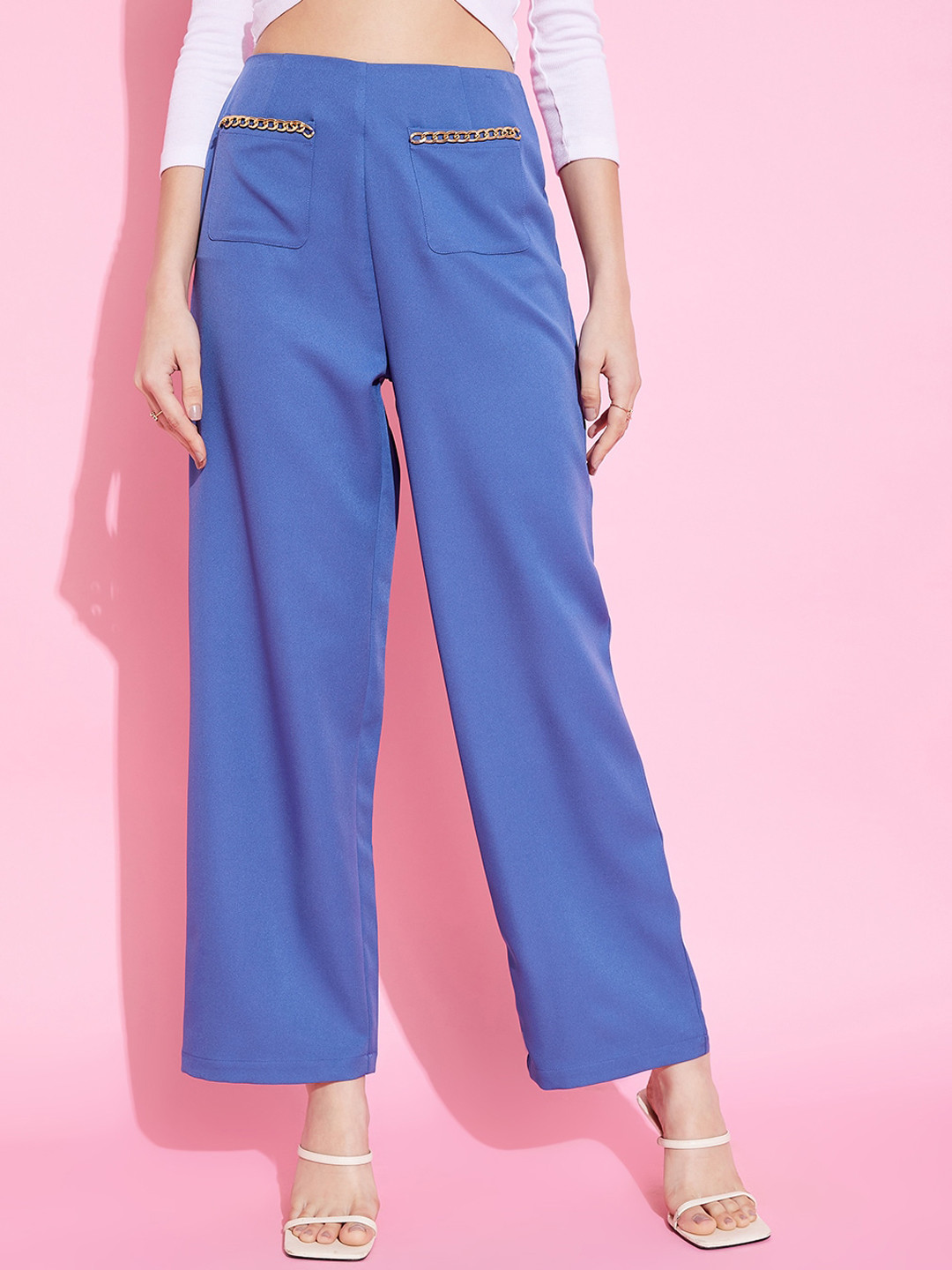 KASSUALLY Women Blue Front Pocket Chain Embellished Mid-Rise Parallel Trousers