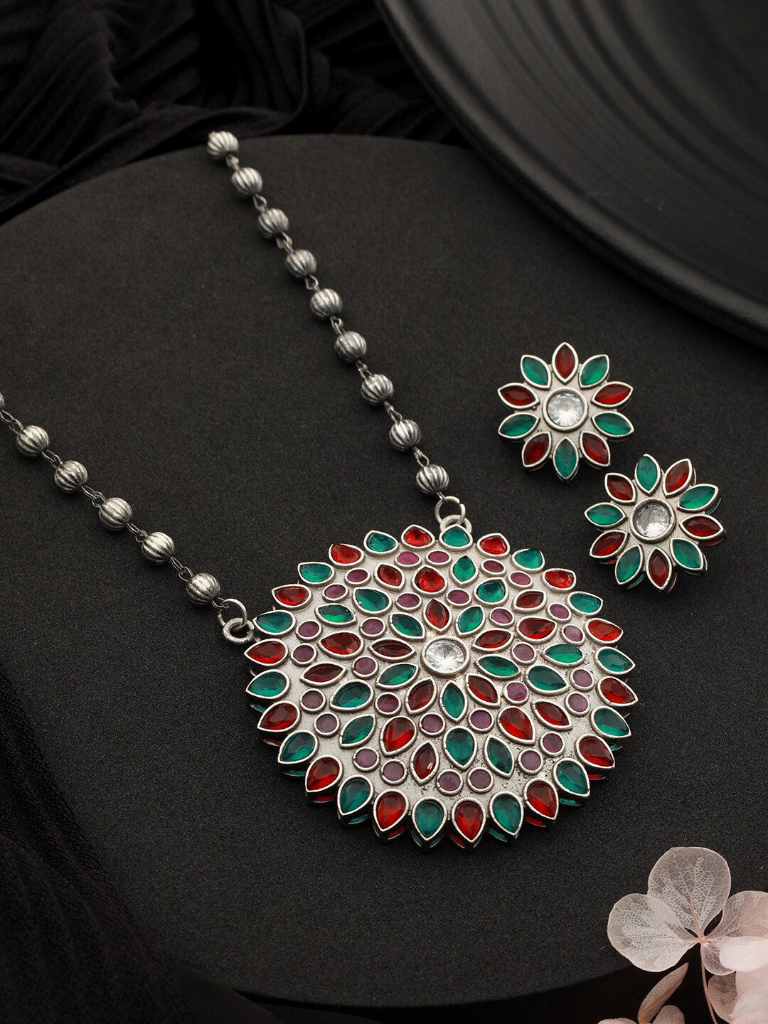 Saraf RS Jewellery Silver-Plated Stone-Studded Necklace & Earrings Set